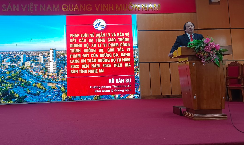 Khu Quản lý đường bộ II: Làm tốt công tác tuyên truyền trong lĩnh vực ATGT, bảo vệ kết cấu hạ tầng giao thông  - Ảnh 1.