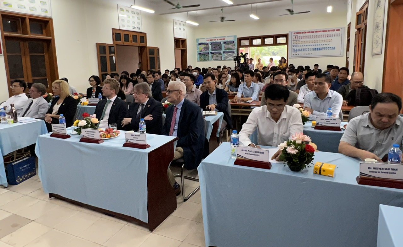 Khởi động Chương trình truyền thông giáo dục không uống rượu bia khi lái xe - Ảnh 2.