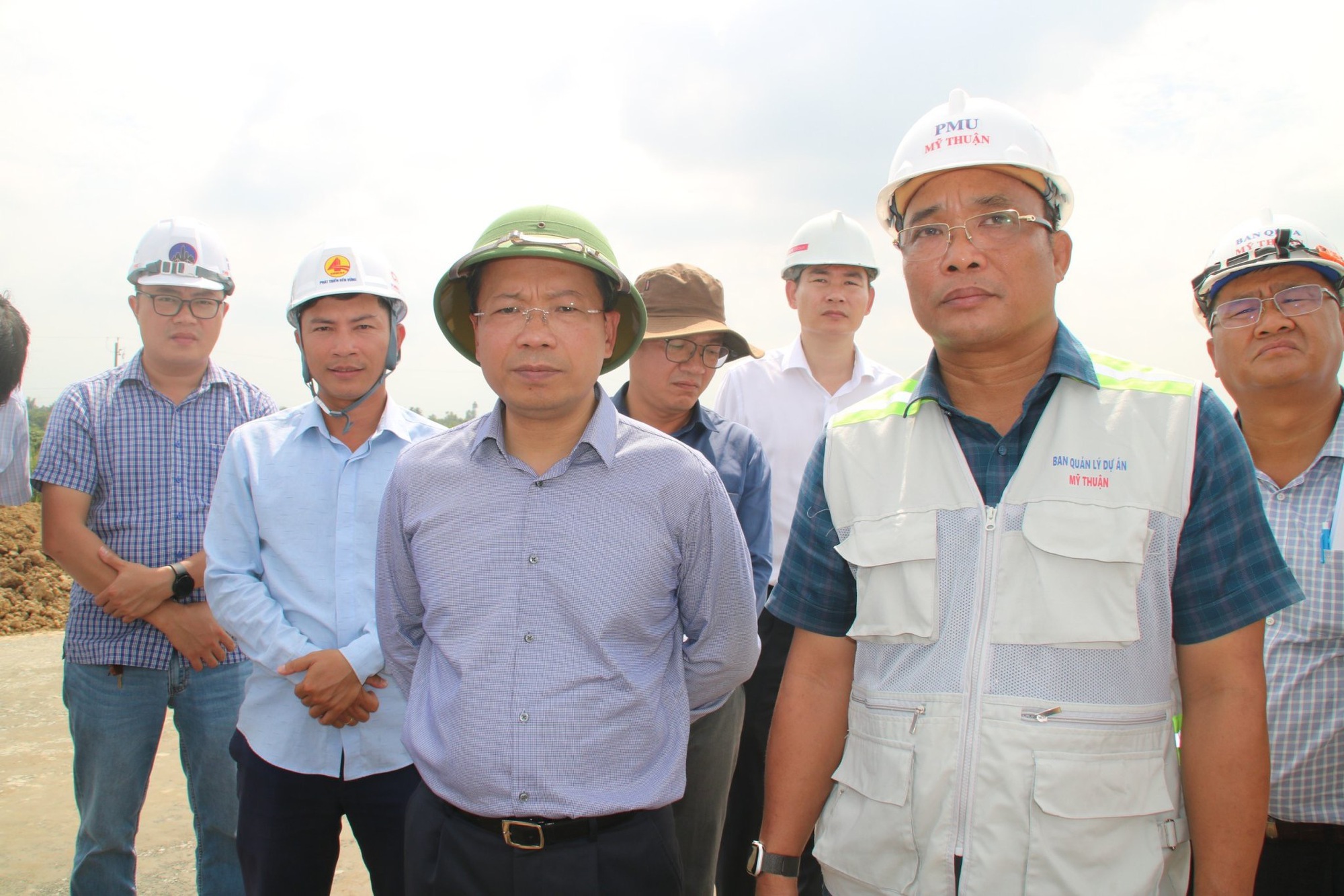 Chạy đua nước rút hoàn thành cao tốc Mỹ Thuận - Cần Thơ- Ảnh 8. Chạy đua nước rút hoàn thành cao tốc Mỹ Thuận - Cần Thơ- Ảnh 8.