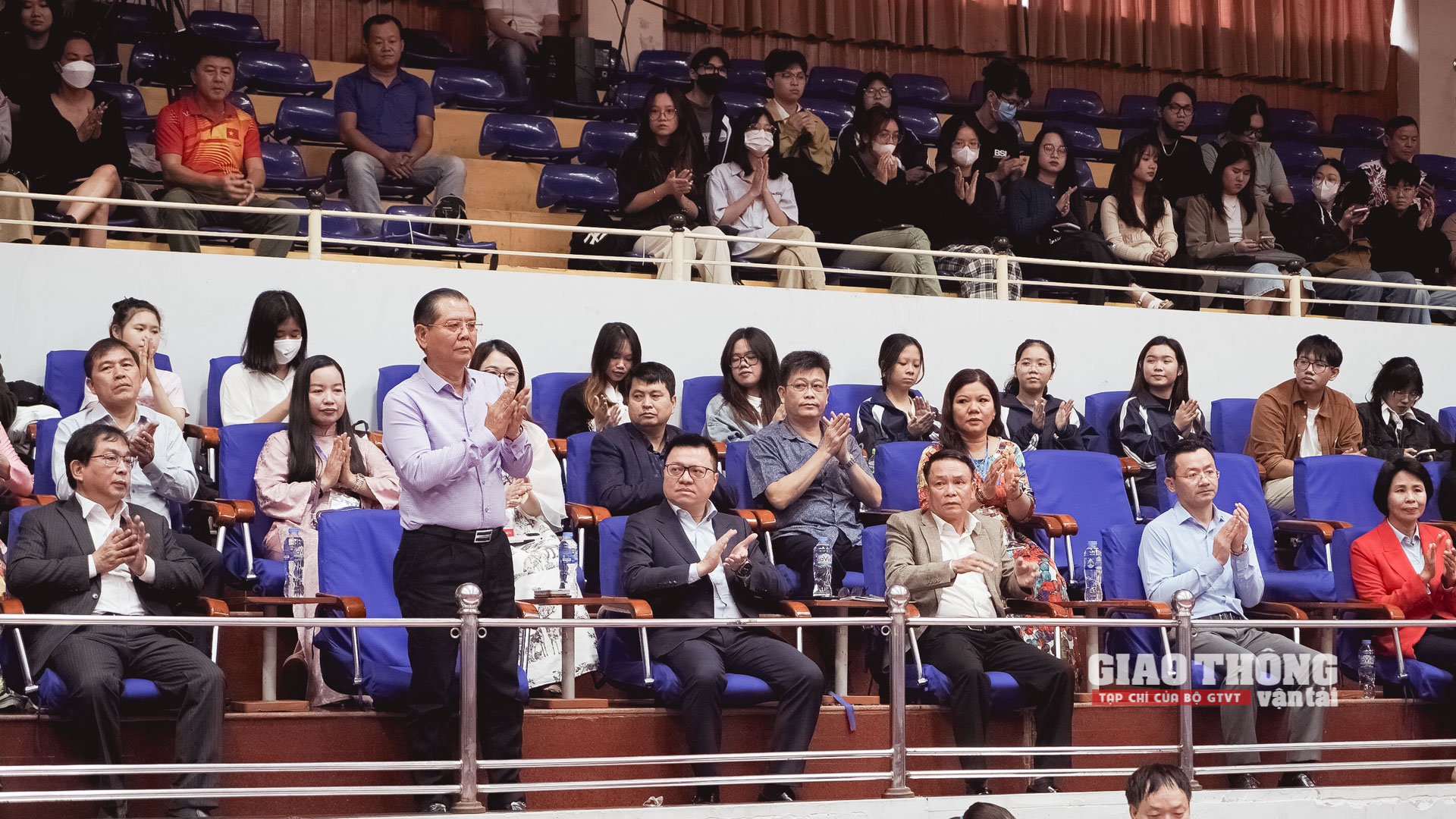 [Ảnh]: Sôi nổi giải bóng bàn gắn kết người làm báo- Ảnh 10.