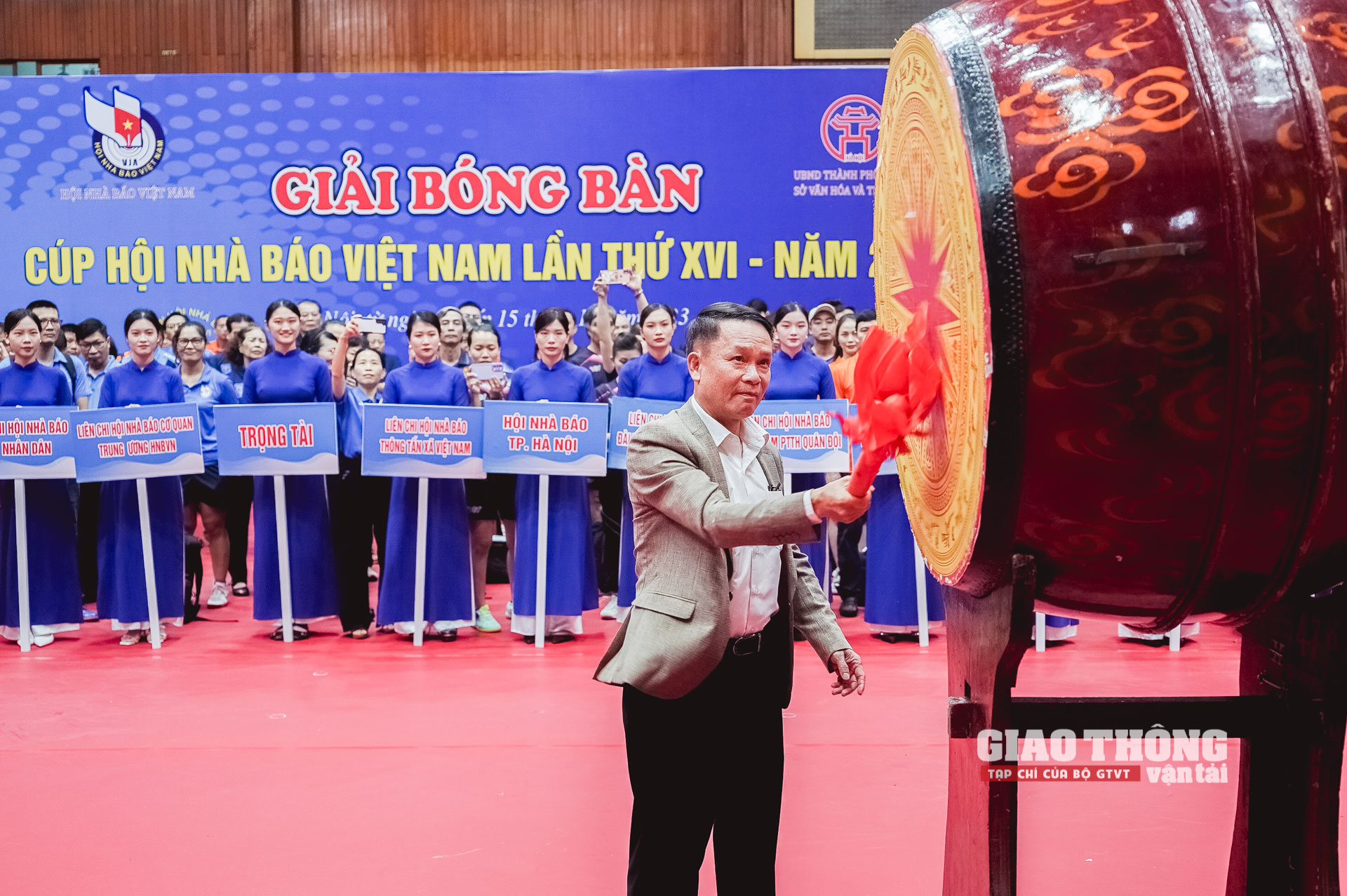 [Ảnh]: Sôi nổi giải bóng bàn gắn kết người làm báo- Ảnh 12.