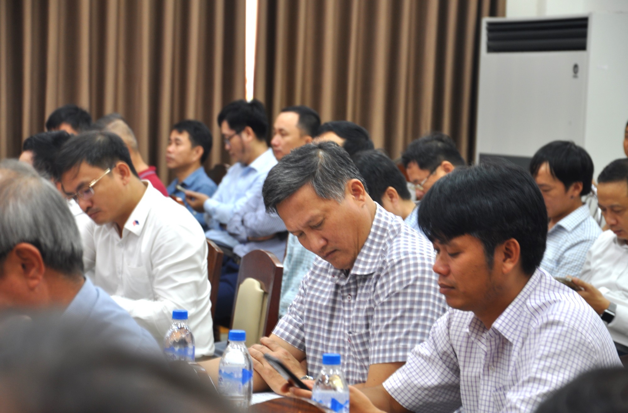 Vượt khó, nỗ lực bảo đảm an toàn, thông suốt các quốc lộ qua miền Trung-Tây Nguyên- Ảnh 8.