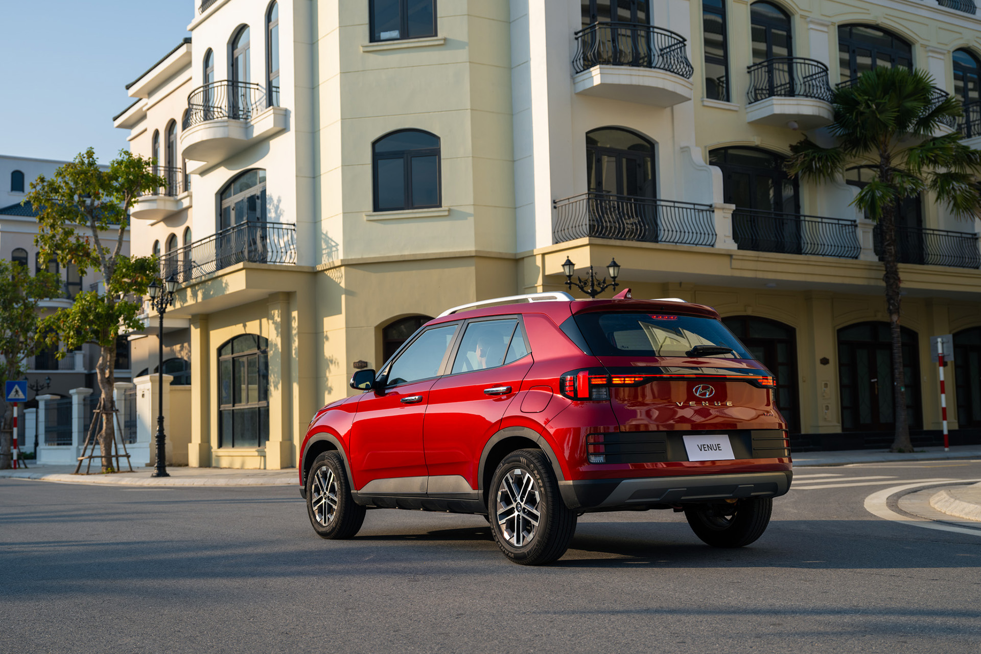 Chi tiết Hyundai Venue lần đầu ra mắt khách Việt, giá từ 539 triệu đồng- Ảnh 3.