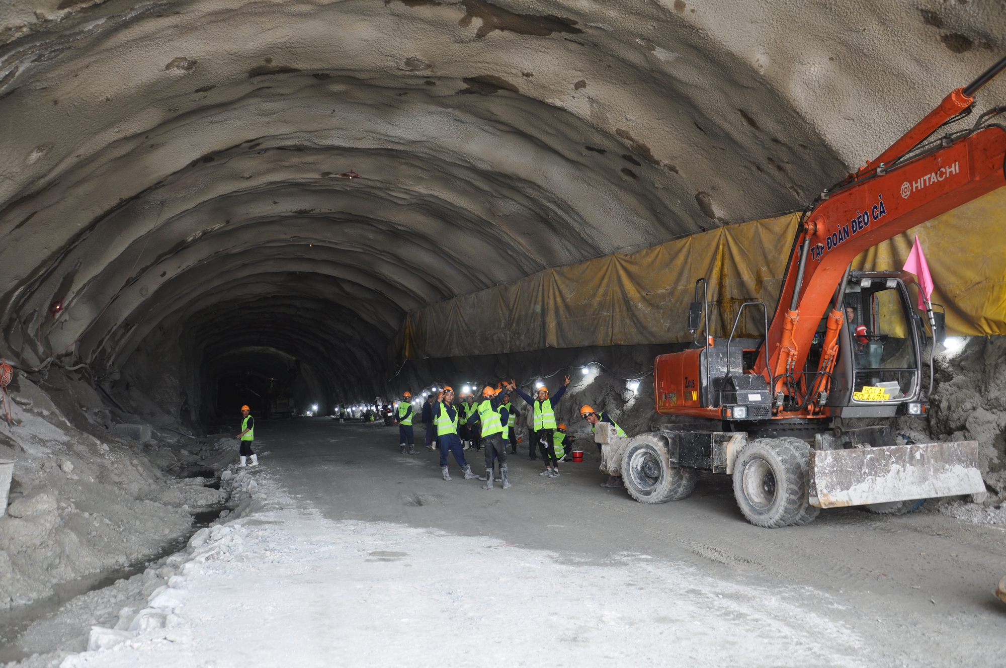 100 ngày thông hầm cao tốc Quảng Ngãi - Hoài Nhơn: Không chỉ có 
