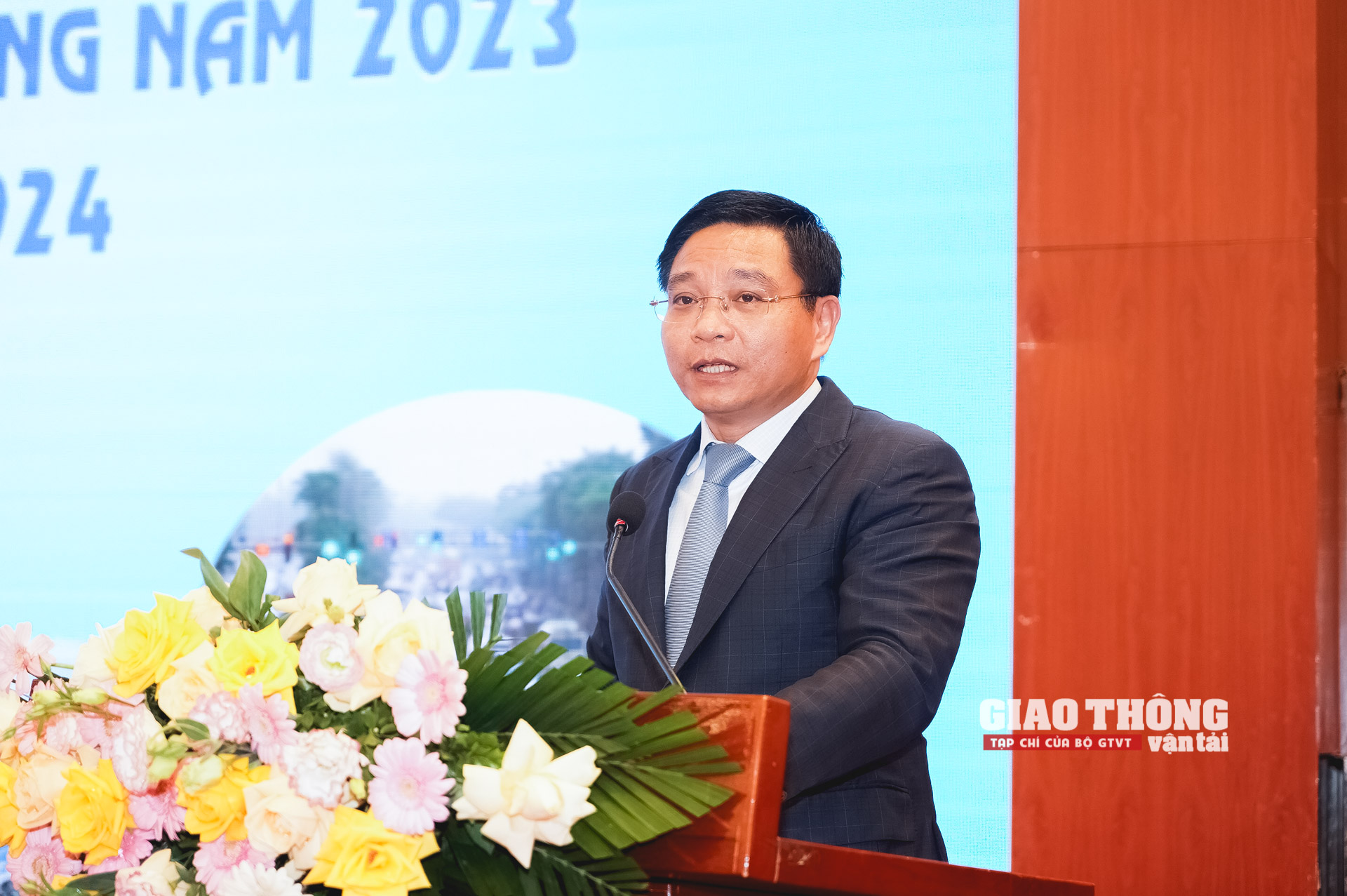 Tạp chí GTVT đoạt 6 giải thưởng Báo chí viết về ATGT- Ảnh 4.