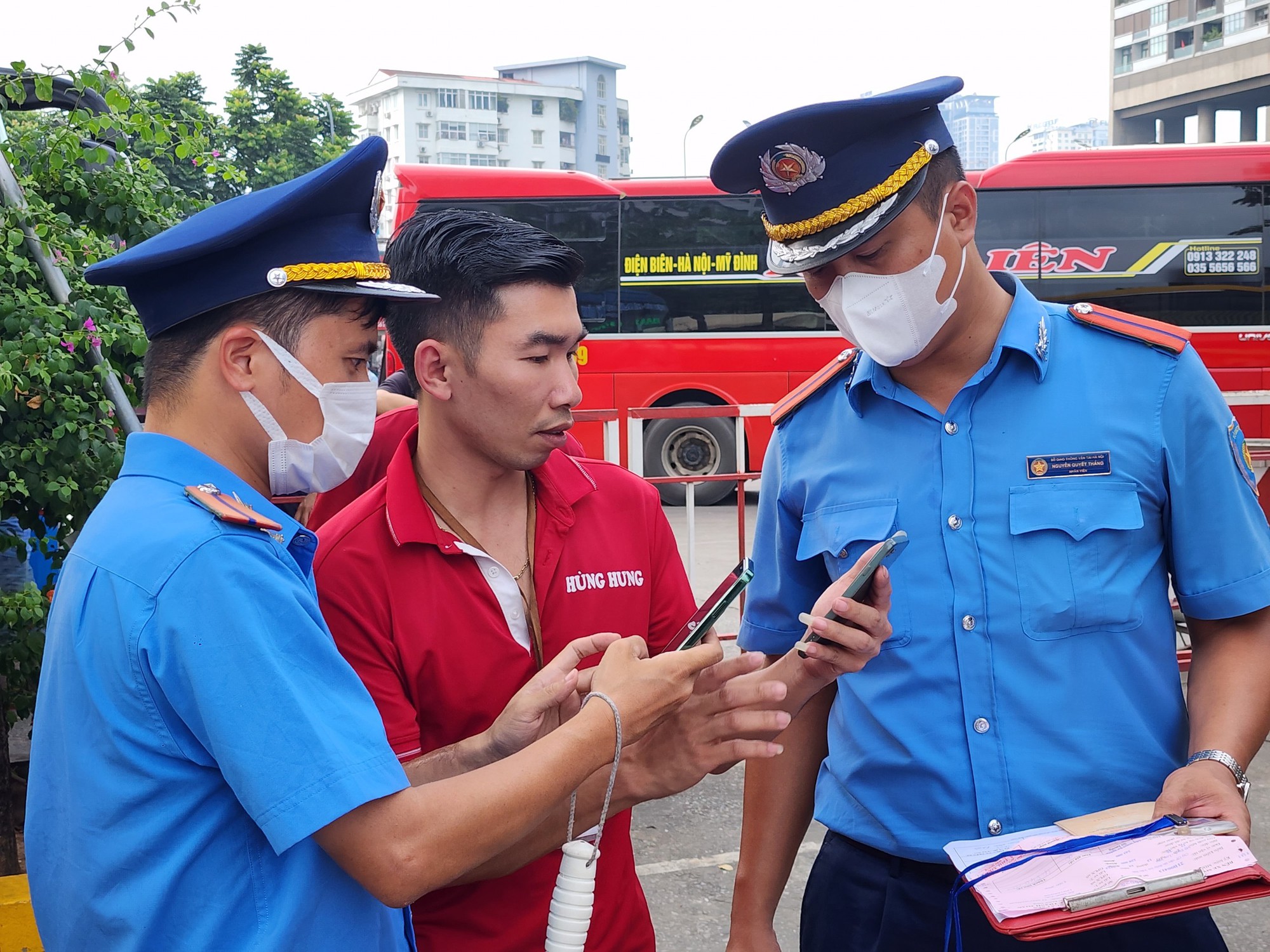 Thủ tướng yêu cầu tổng lực đảm bảo TT ATGT dịp Tết và lễ hội xuân 2024- Ảnh 6.