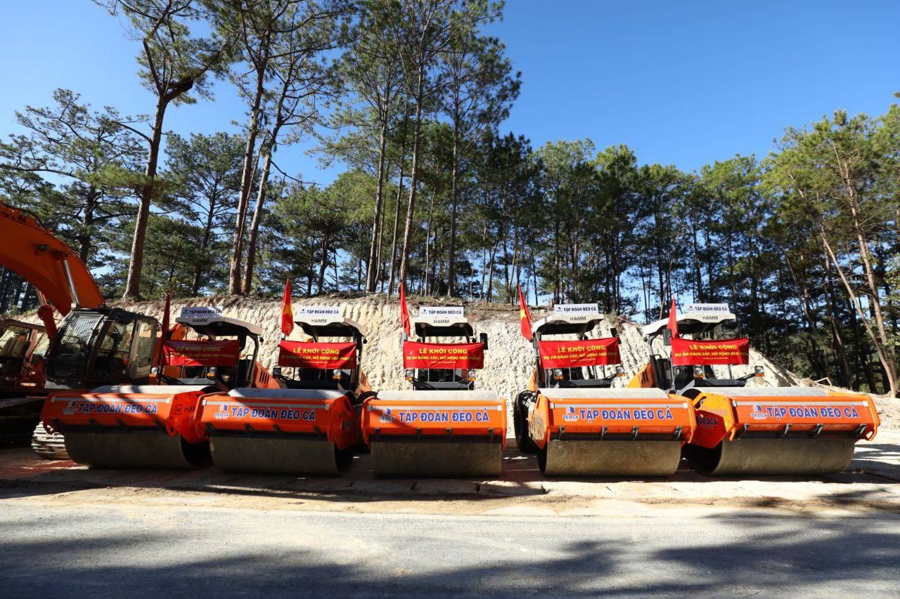 Khởi công dự án mở rộng đèo Prenn, xóa "điểm đen" đường lên Đà Lạt - Ảnh 4. Khởi công dự án mở rộng đèo Prenn, xóa "điểm đen" đường lên Đà Lạt - Ảnh 4.