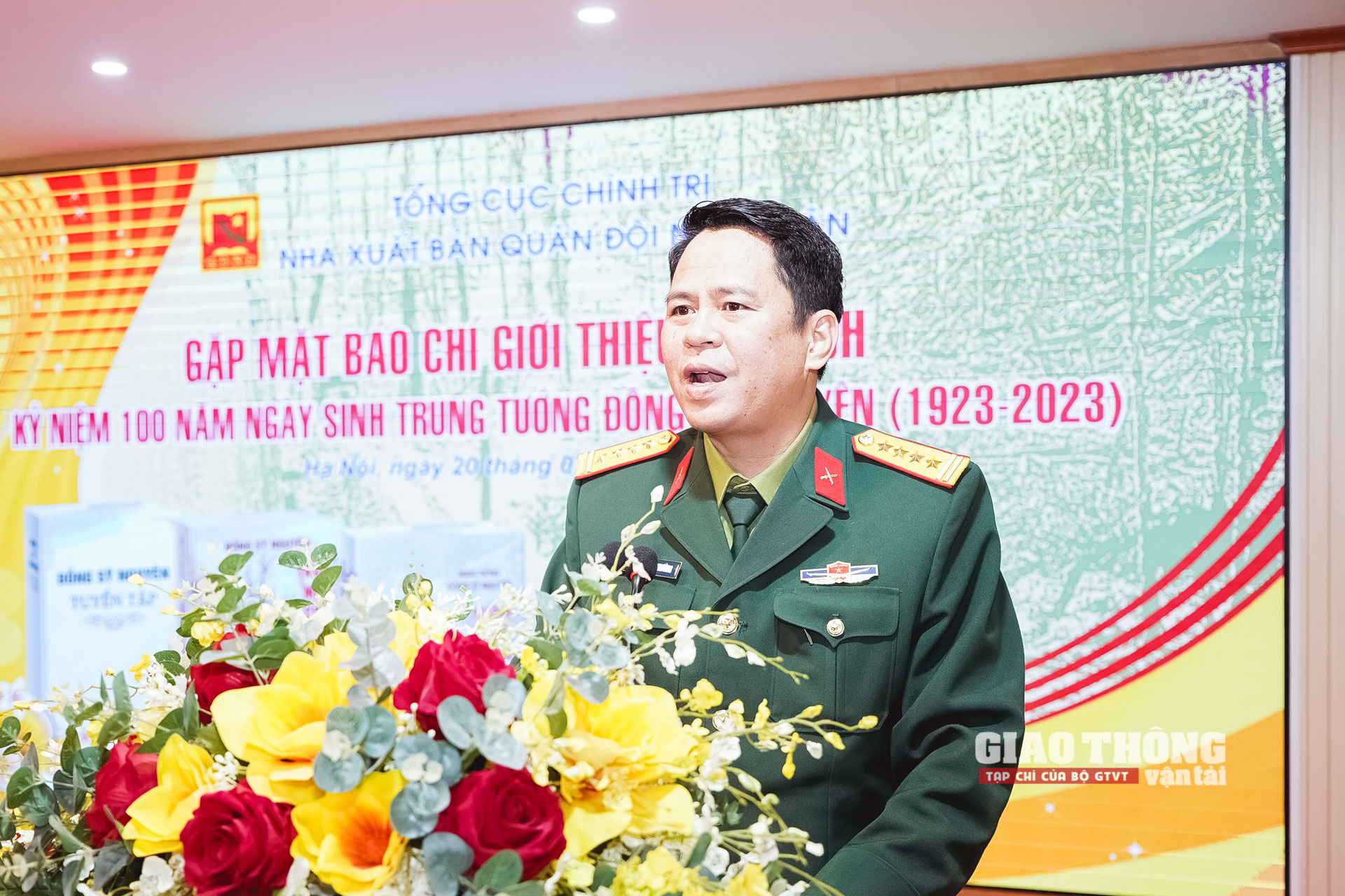 Góc nhìn đa chiều, đầy đủ và toàn diện về Trung tướng Đồng Sỹ Nguyên - Ảnh 3. Góc nhìn đa chiều, đầy đủ và toàn diện về Trung tướng Đồng Sỹ Nguyên - Ảnh 3.