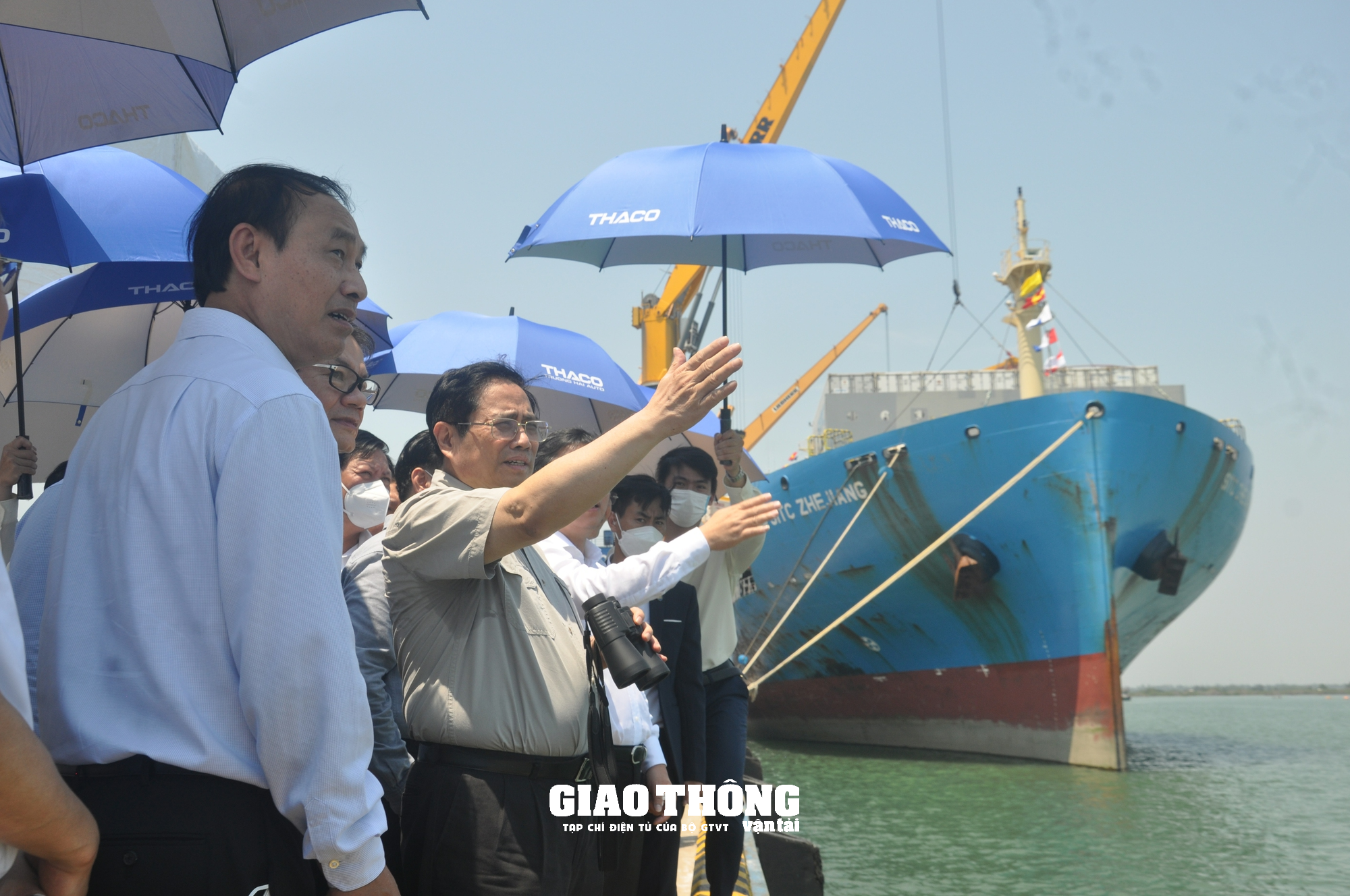 Đầu tư hạ tầng giao thông tạo đột phá trong phát triển vùng Bắc Trung Bộ và duyên hải Trung Bộ - Ảnh 2.