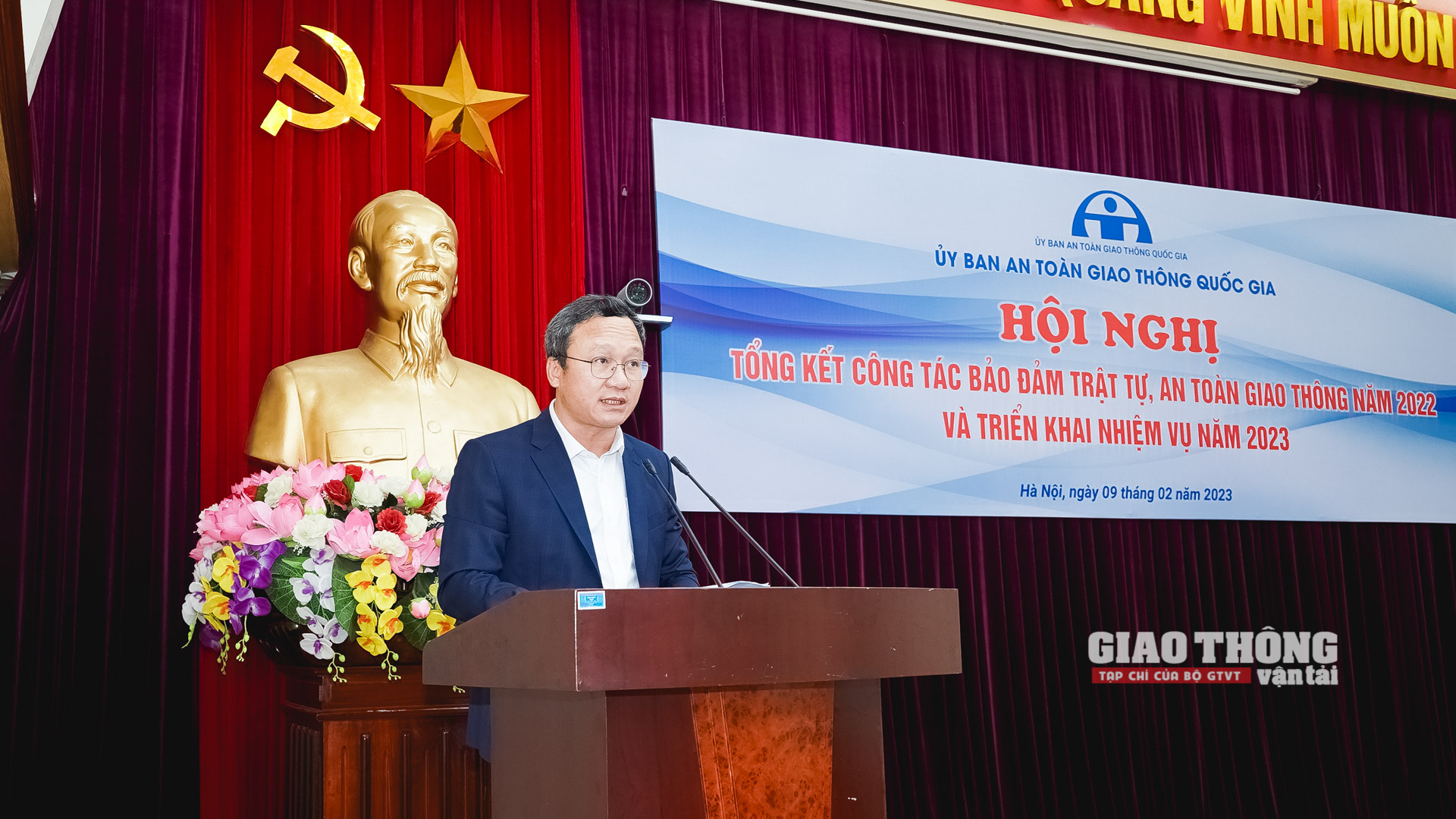 Nhận diện rõ những mối nguy hại đối với ATGT - Ảnh 1. Nhận diện rõ những mối nguy hại đối với ATGT - Ảnh 1.