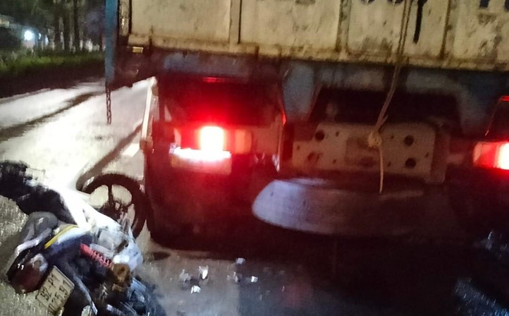 Mạnh tay xử lý hành vi dừng đỗ phương tiện trái quy định gây tai nạn giao thông - Ảnh 3.