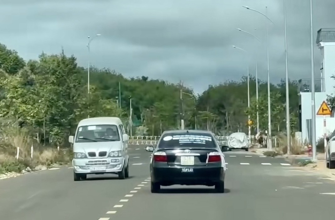 Thanh tra hàng loạt cơ sở đào tạo lái xe ở Đắl Lắk - Ảnh 1. Thanh tra hàng loạt cơ sở đào tạo lái xe ở Đắl Lắk - Ảnh 1.