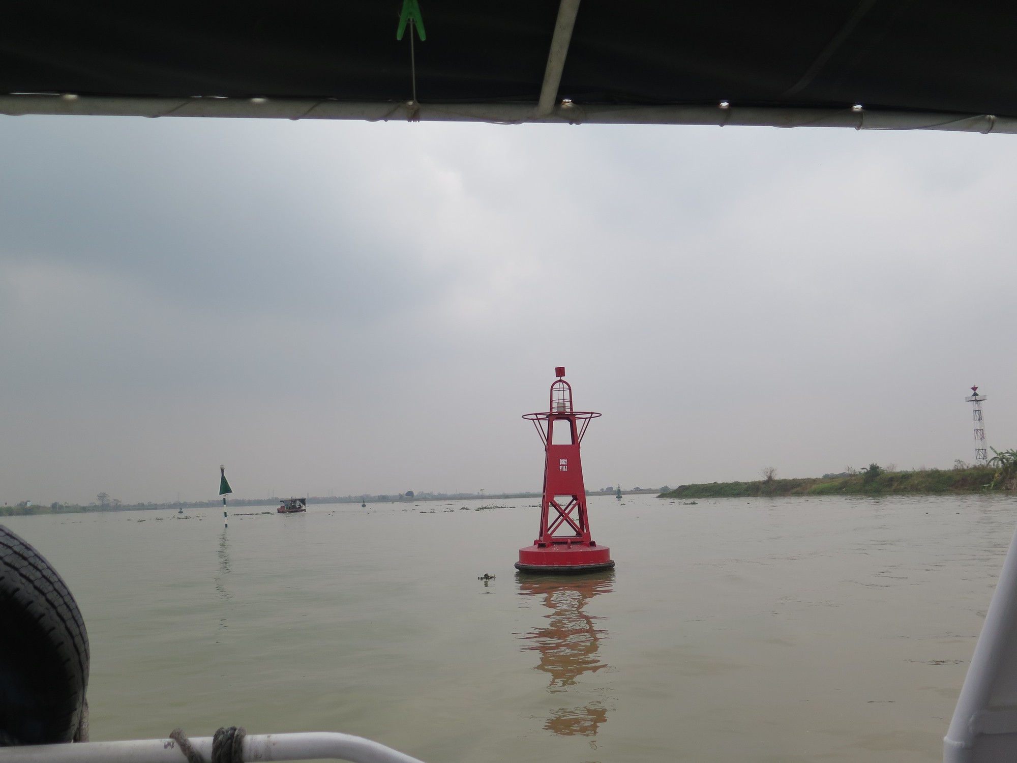 Quy định bất cập, lo ngại tăng tai nạn đường thủy tại cầu vượt sông- Ảnh 3.