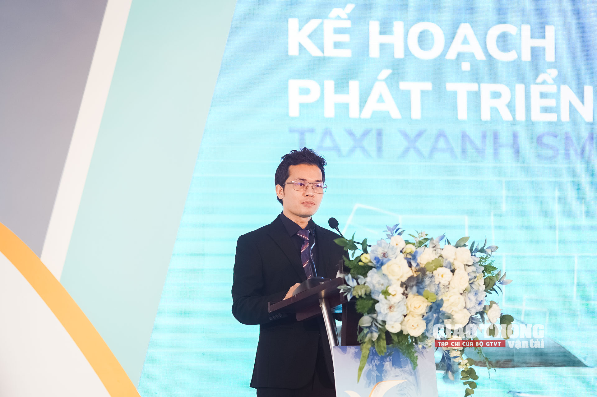 Ảnh: Cận cảnh dàn xe taxi điện chính thức phục vụ người dân Thủ đô - Ảnh 11.