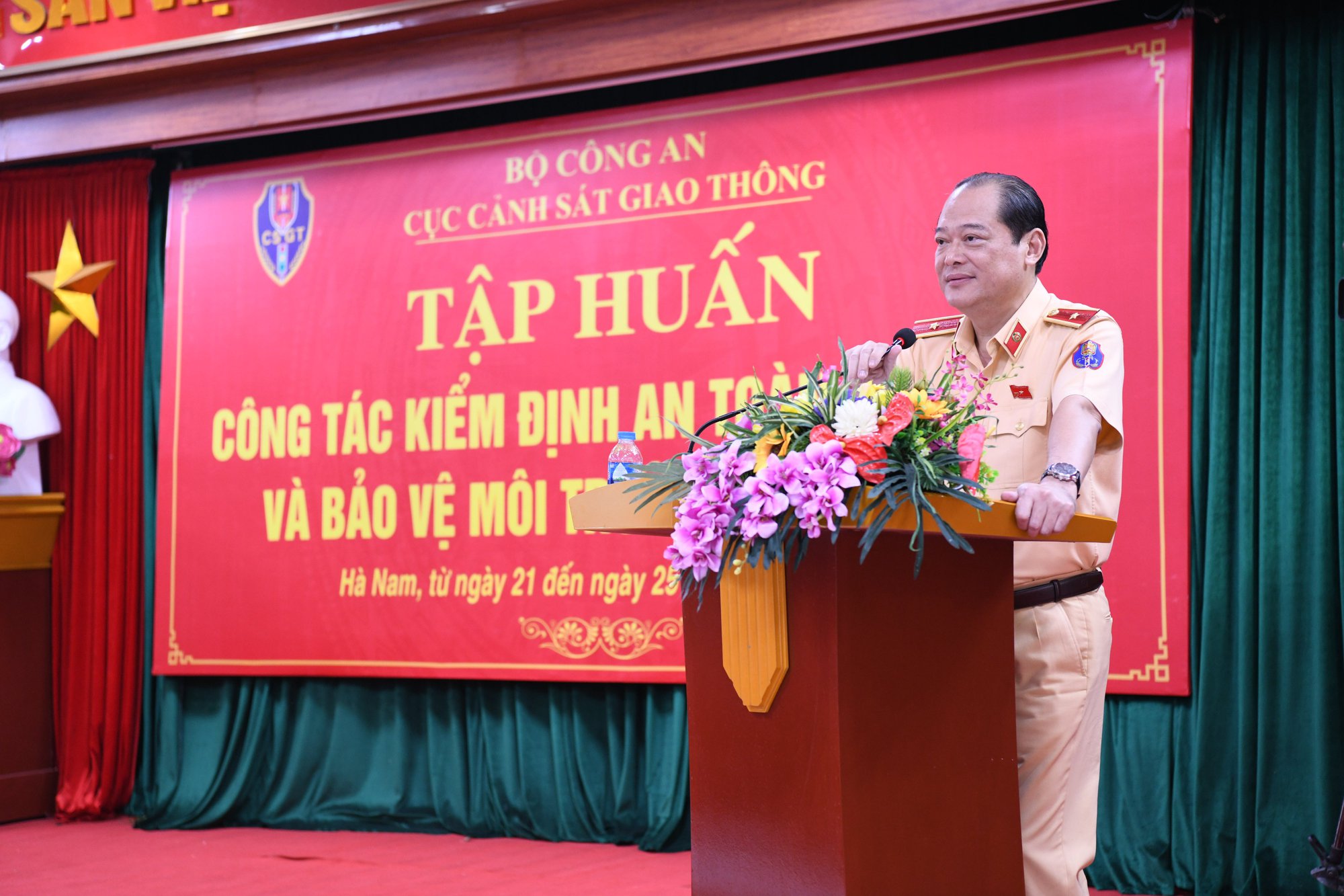 Tiếp tục tập huấn cho 136 CSGT để tăng cường cho các trạm đăng kiểm trên cả nước - Ảnh 1.