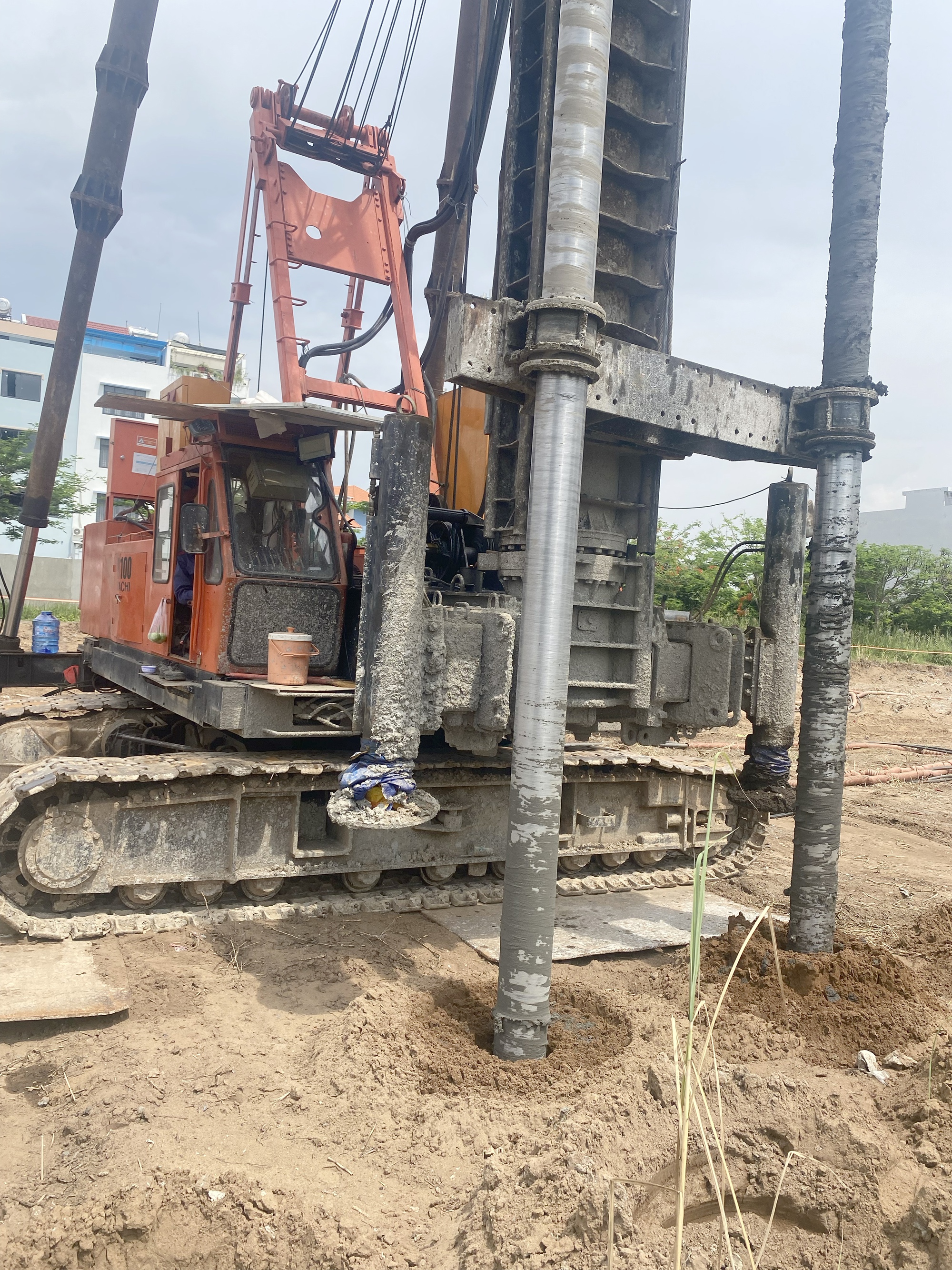 Tiến độ dự án xây dựng, mở rộng QL50 phụ thuộc vào công tác giải phóng mặt bằng - Ảnh 3.