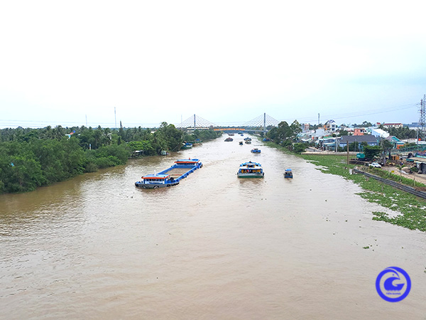 Bắt đầu xây dựng cầu Chợ Gạo thuộc dự án 3.262 tỷ đồng - Ảnh 1.