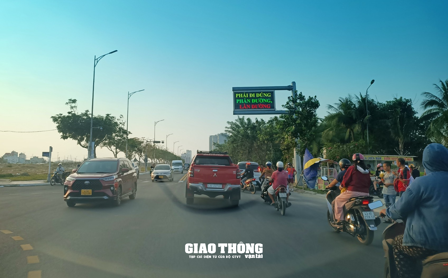 Đà Nẵng phân luồng, đảm bảo ATGT phục vụ cuộc thi IRONMAN 70.3 Việt Nam thế nào? - Ảnh 1. Đà Nẵng phân luồng, đảm bảo ATGT phục vụ cuộc thi IRONMAN 70.3 Việt Nam thế nào? - Ảnh 1.