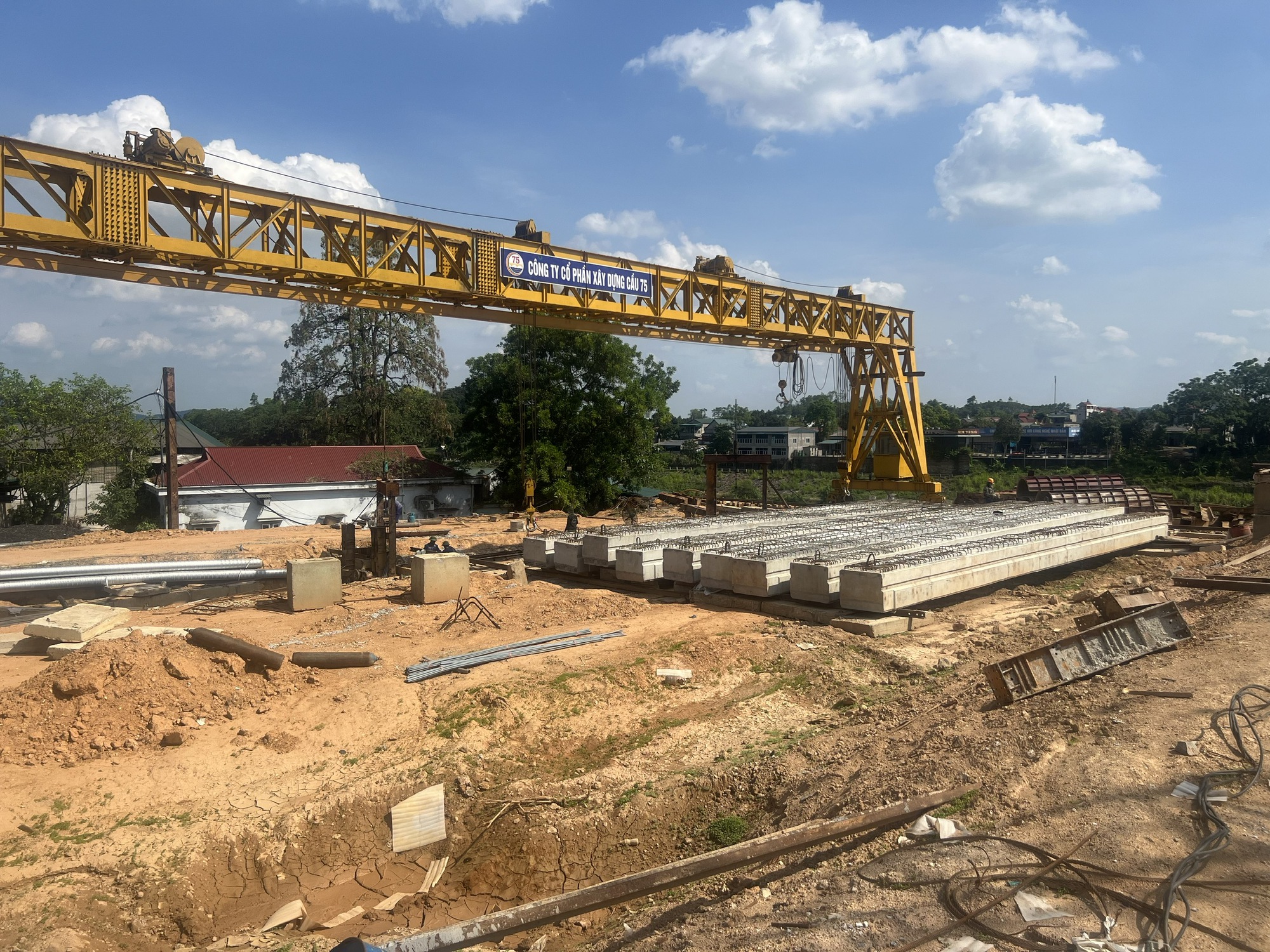 Cầu Đoan Hùng sẽ thông xe vào cuối tháng 9 tới đây - Ảnh 6. Cầu Đoan Hùng sẽ thông xe vào cuối tháng 9 tới đây - Ảnh 6.