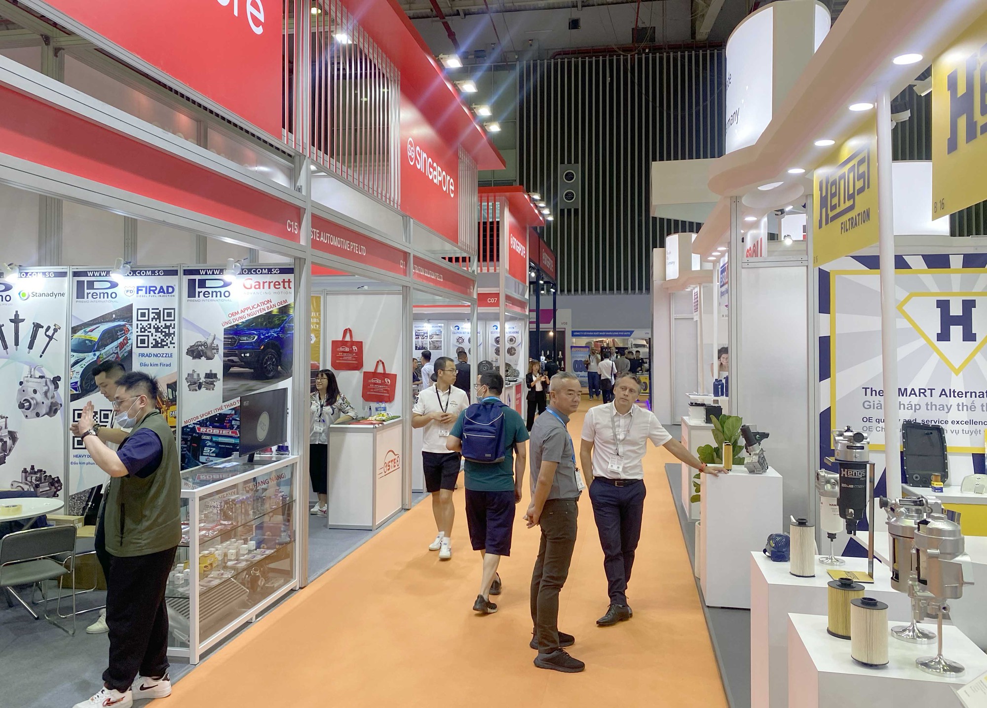 Khai mạc triển lãm Automechanika TP.HCM quy tụ 461 đơn vị ngành công nghệ ô tô - Ảnh 2.