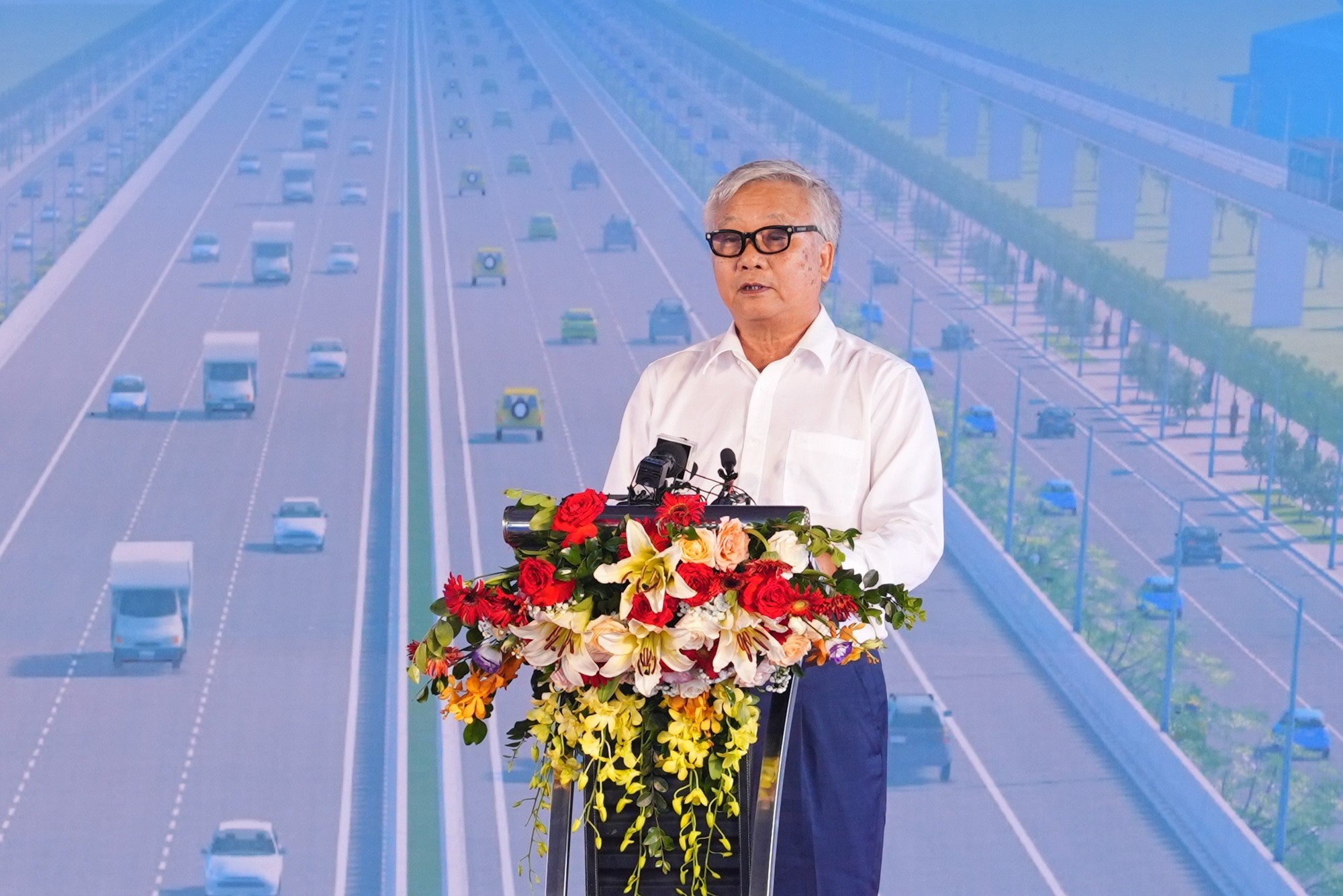 VINACONEX cam kết đảm bảo tiến độ, chất lượng dự án Vành đai 4 - Vùng Thủ đô - Ảnh 2.