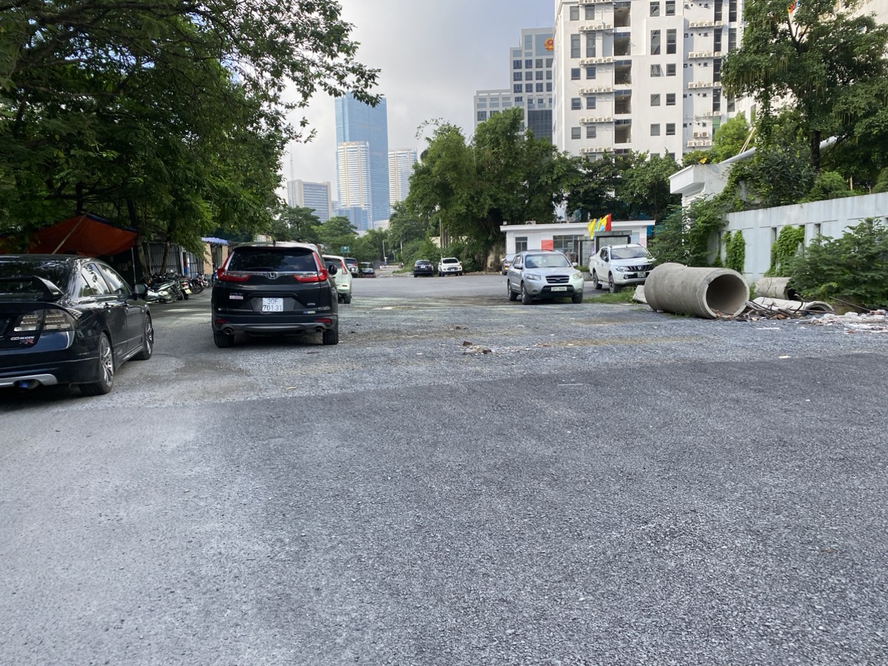 Chuyện lạ ở Thủ đô: 3 năm không làm xong 200m đường - Ảnh 4.