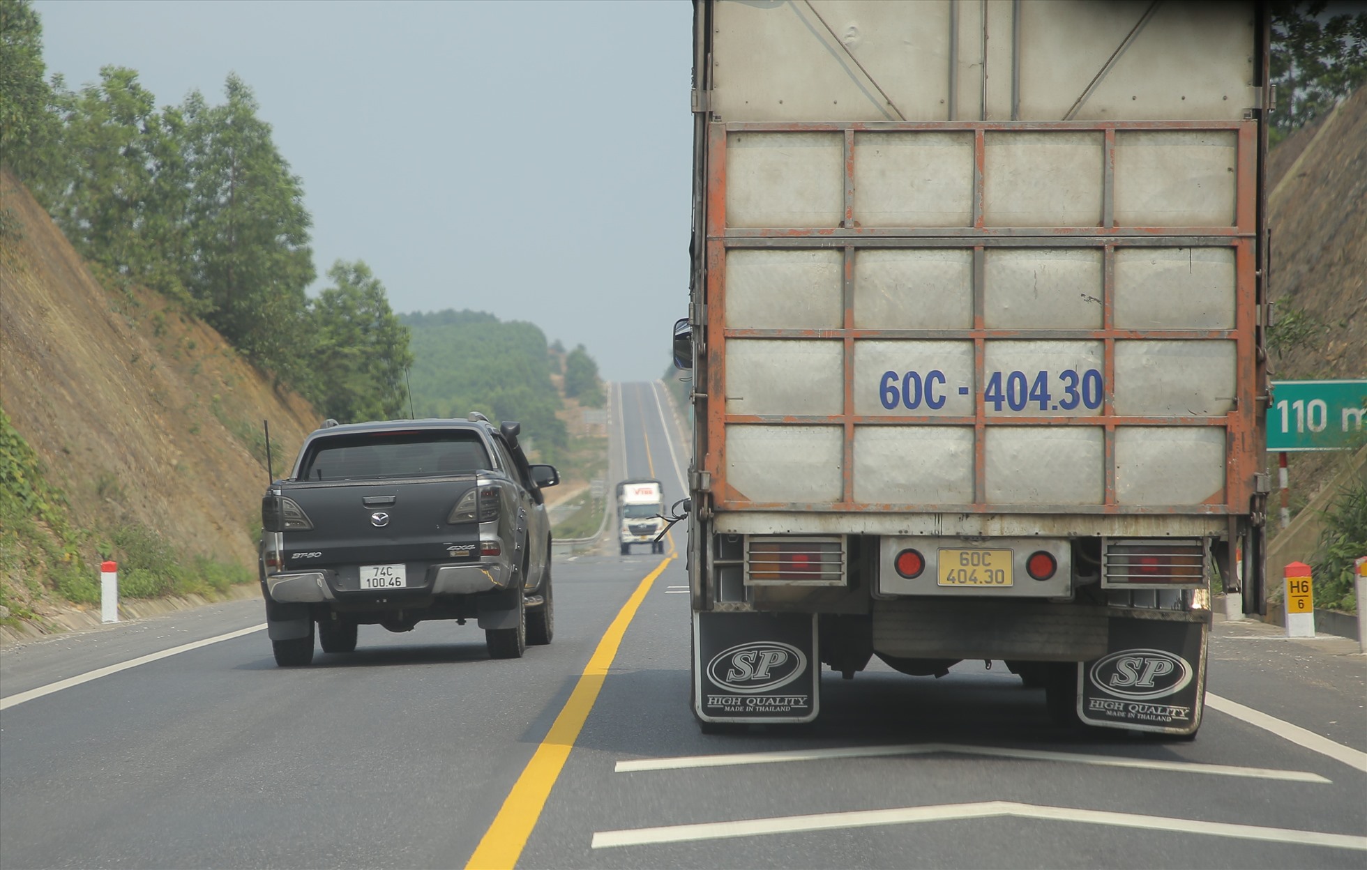 Khẩn trương phân tích ưu, nhược điểm trong quá trình khai thác cao tốc Cam Lộ - La Sơn - Ảnh 1.