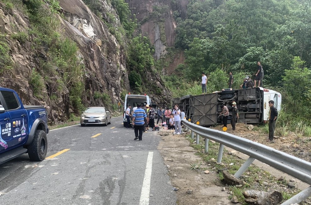 Vụ TNGT đặc biệt nghiêm trọng ở Khánh Hòa: Mất phanh do phương tiện, hay lái xe? - Ảnh 3.