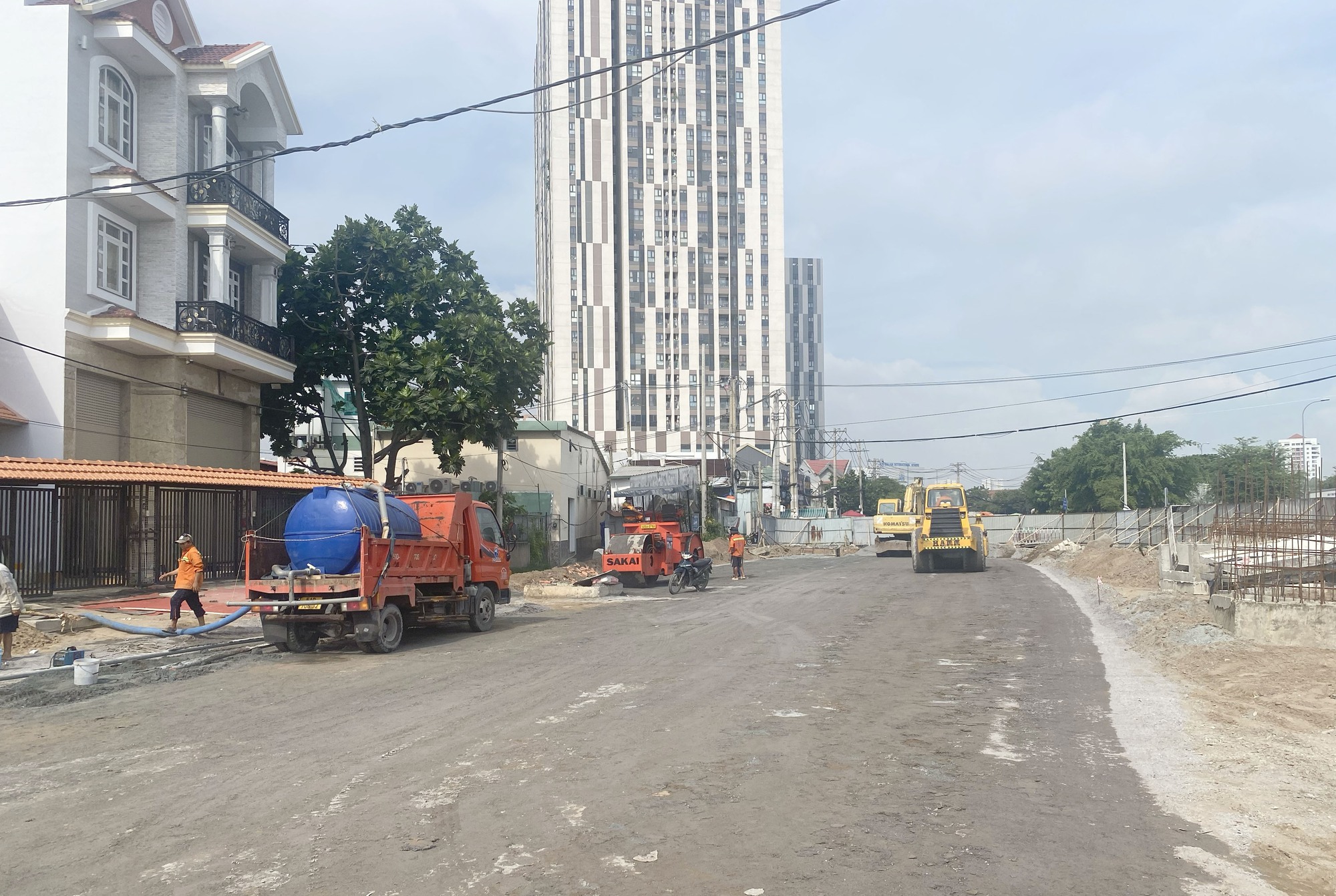 Thông xe kỹ thuật dự án đường song hành Mai Chí Thọ gần 870 tỷ đồng cuối tháng 7 - Ảnh 1.