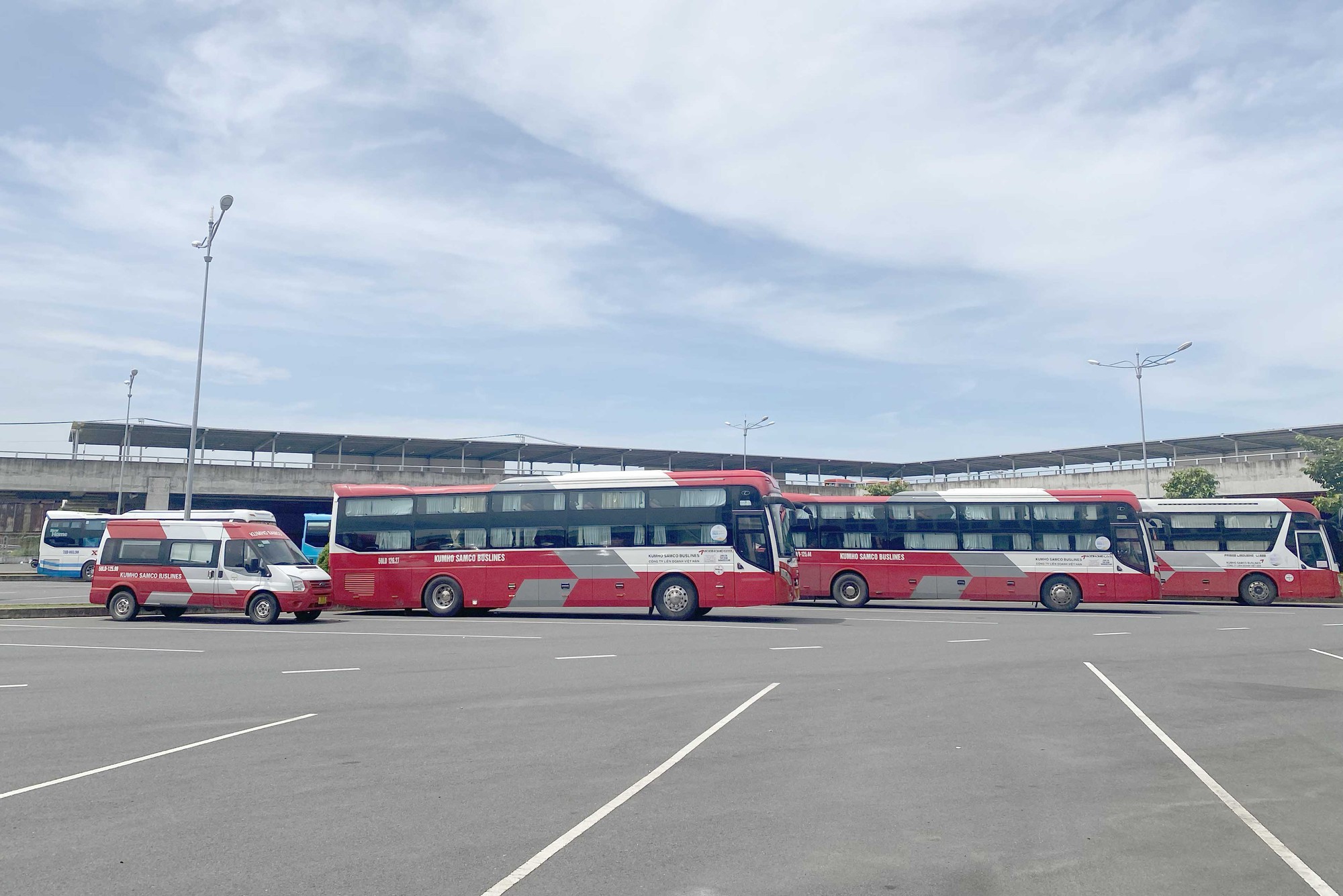 TP.HCM gia hạn xe trung chuyển hành khách miễn phí tại bến xe Miền Đông mới - Ảnh 5.