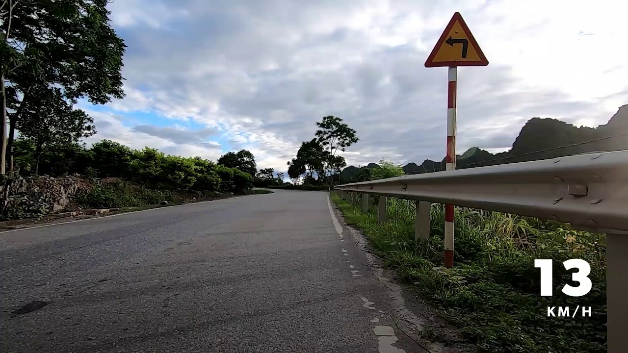 Chấp thuận xử lý điểm tiềm ẩn TNGT dốc Bòng Bong trên QL21 - Ảnh 1.