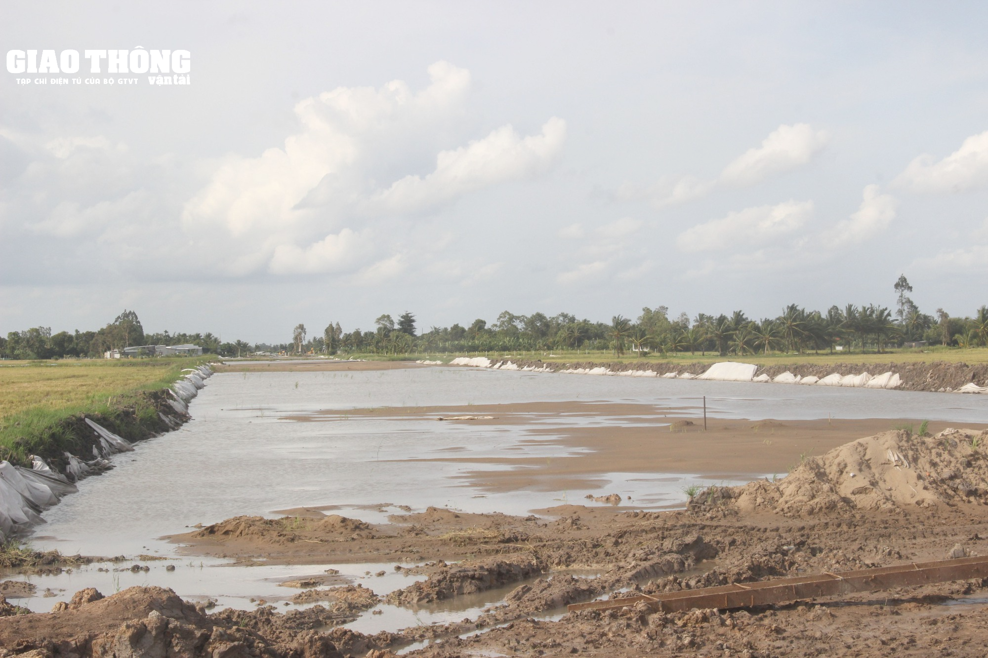 Cao tốc Cần Thơ - Hậu Giang đang thi công thế nào? - Ảnh 14.