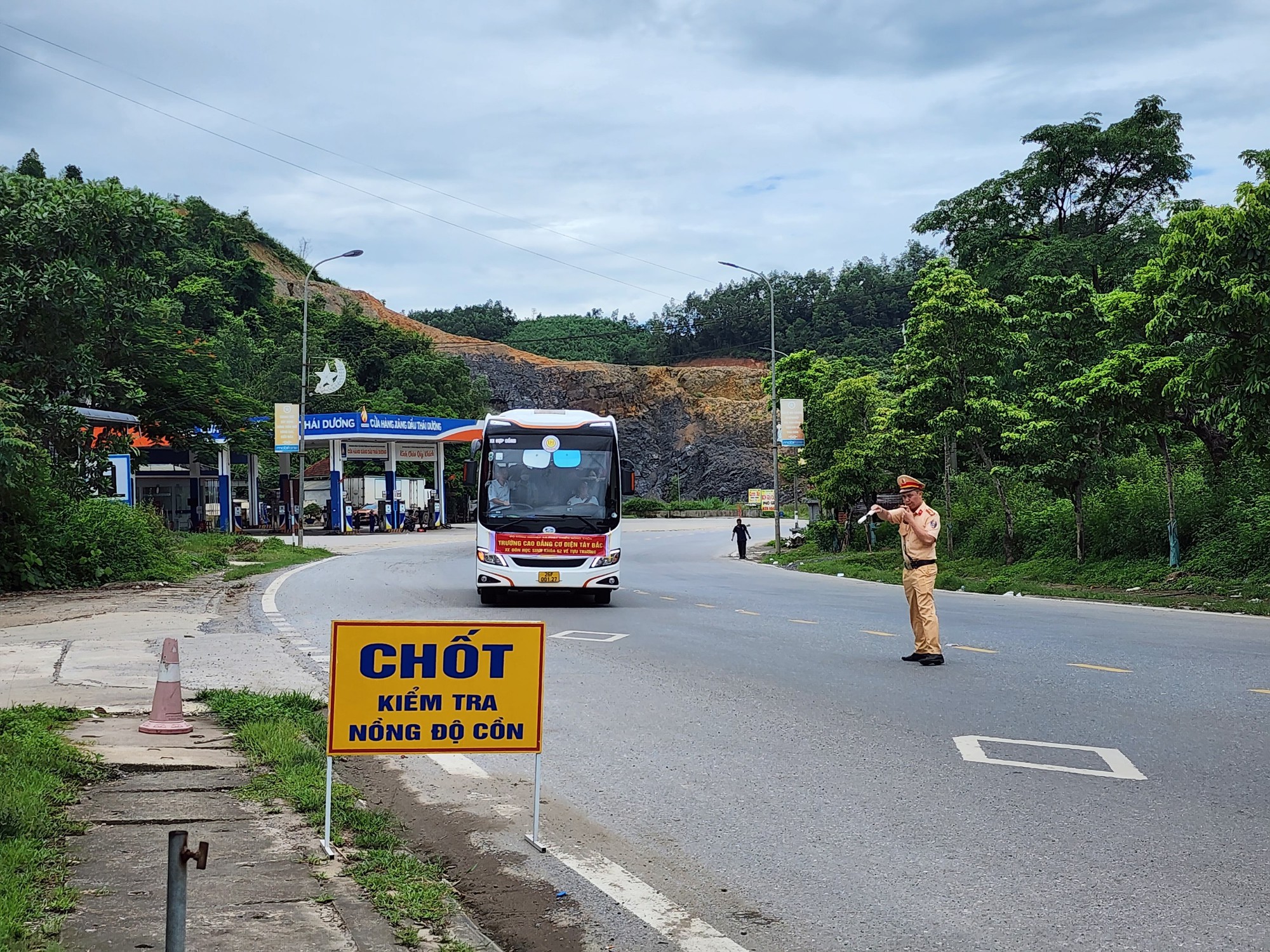 Phát hiện nhiều kinh nghiệm hay kéo giảm TNGT - Ảnh 1.