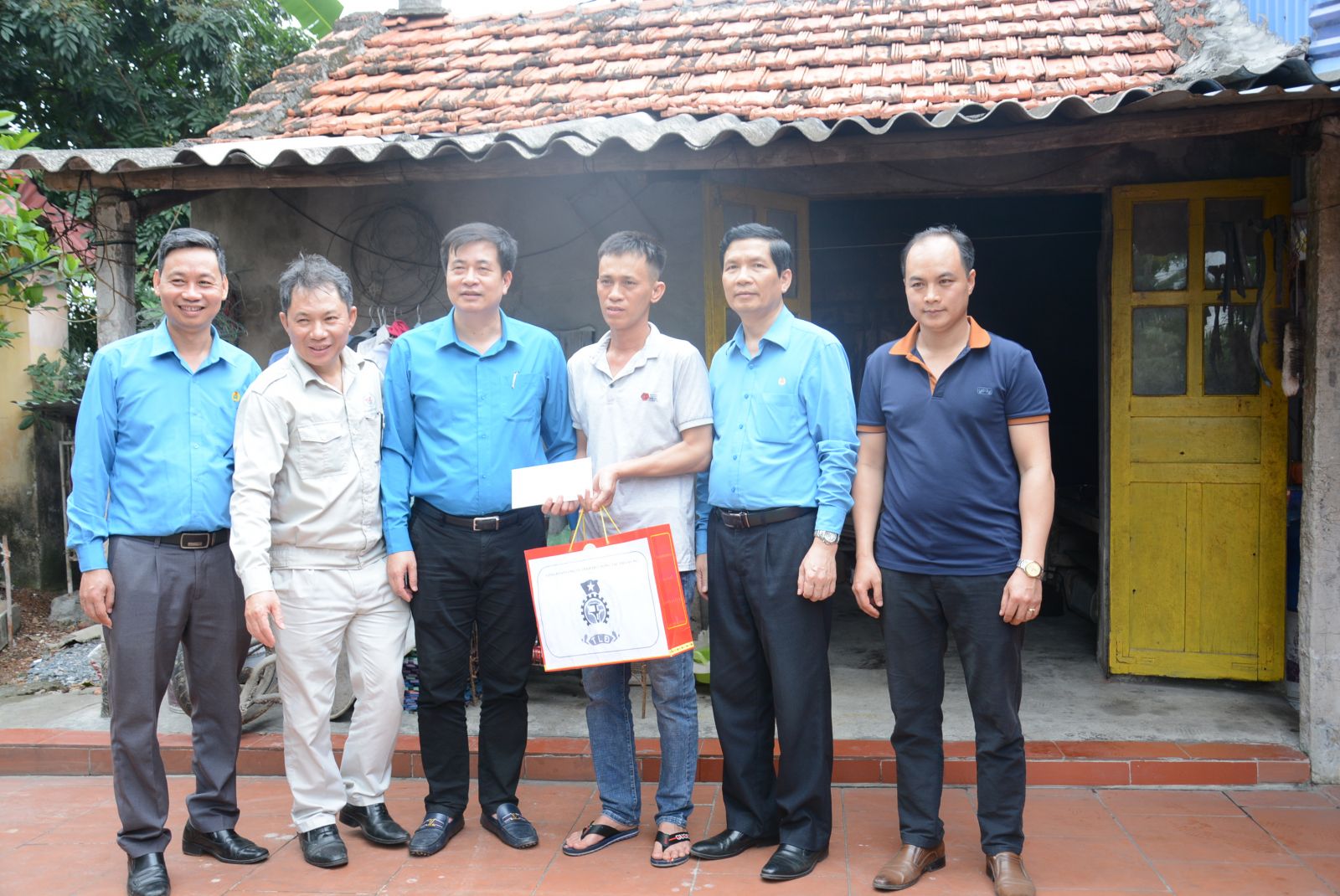 100% Công đoàn cơ sở và cấp trên cơ sở đã tổ chức thành công Đại hội nhiệm kỳ 2023 - 2028 - Ảnh 3.