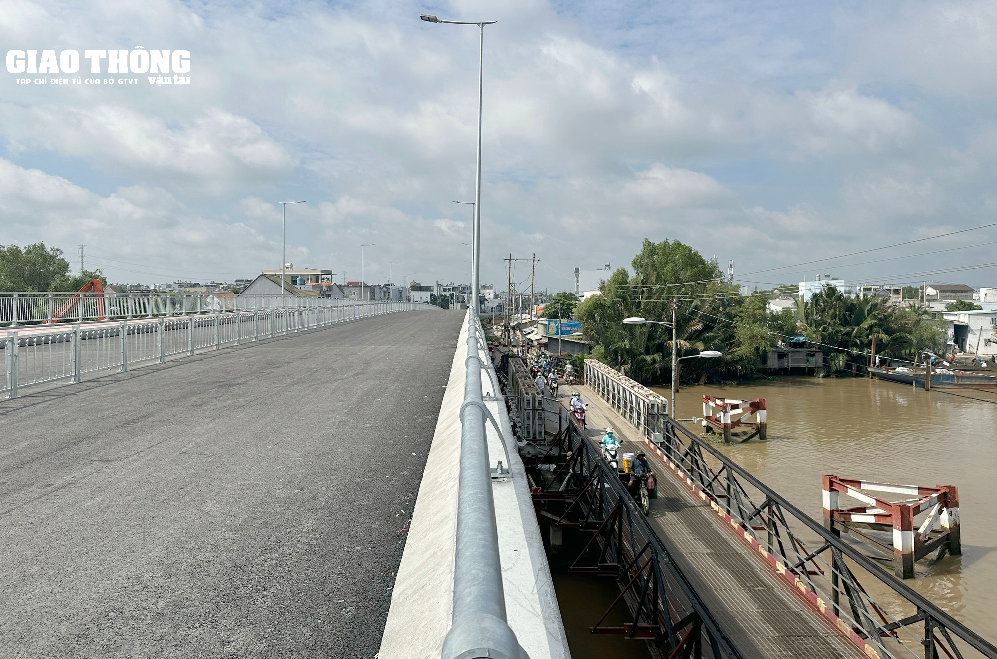 TP.HCM: Cận cảnh cầu Long Kiểng gần 600 tỷ đồng chuẩn bị thông xe vào dịp lễ Quốc khánh 2/9 - Ảnh 12. TP.HCM: Cận cảnh cầu Long Kiểng gần 600 tỷ đồng chuẩn bị thông xe vào dịp lễ Quốc khánh 2/9 - Ảnh 12.