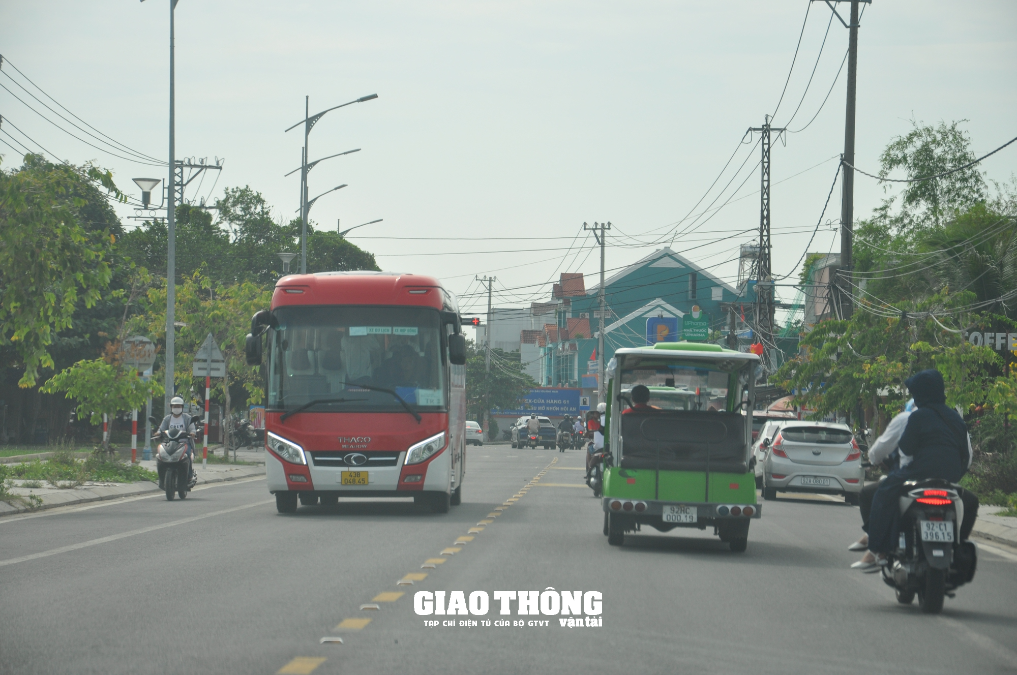 CSGT Hội An nỗ lực đảm bảo TTATGT phục vụ du lịch kỳ nghỉ lễ Quốc khánh 2/9 - Ảnh 3.