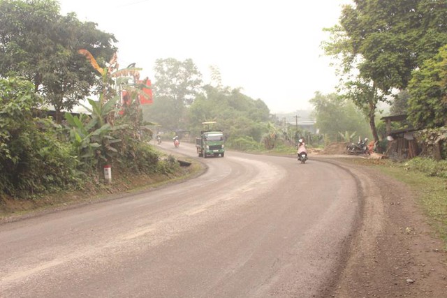 Xem xét bố trí vốn từng bước nâng cấp QL17, QL1B, QL3C qua tỉnh Thái Nguyên - Ảnh 3.