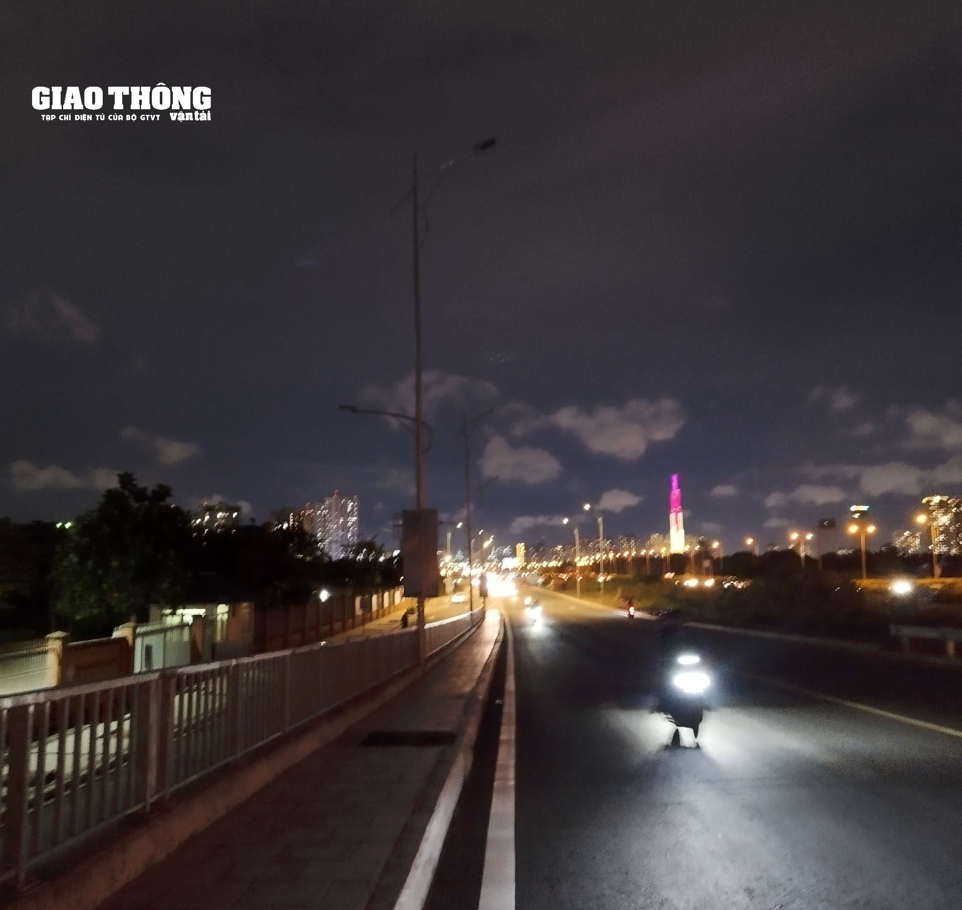 Đường song hành cao tốc TP.HCM - Long Thành - Dầu Giây vừa thông xe đã bị trộm dây điện chiếu sáng - Ảnh 7.