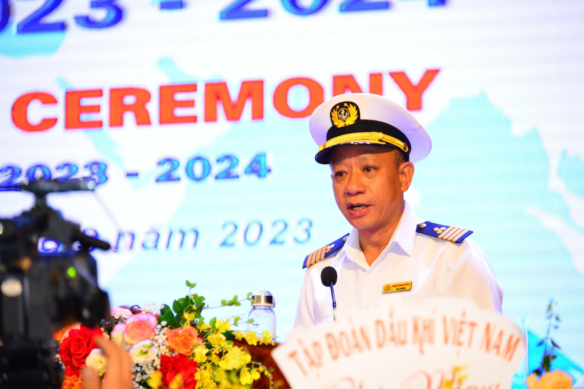 Trường Đại học Hàng hải Việt Nam tổ chức Khai giảng năm học mới và đón nhận Cờ thi đua Chính phủ - Ảnh 2. Trường Đại học Hàng hải Việt Nam tổ chức Khai giảng năm học mới và đón nhận Cờ thi đua Chính phủ - Ảnh 2.