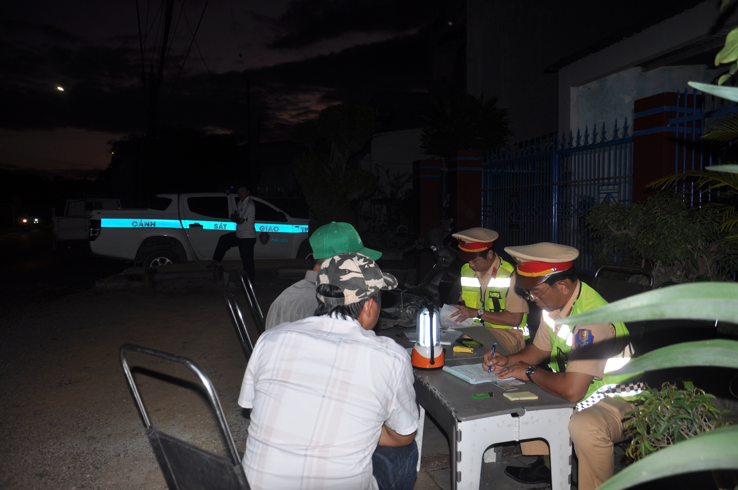 Video CSGT Bình Định xử lý nồng độ cồn ở QL19C: Nhiều lái xe vi phạm mức 