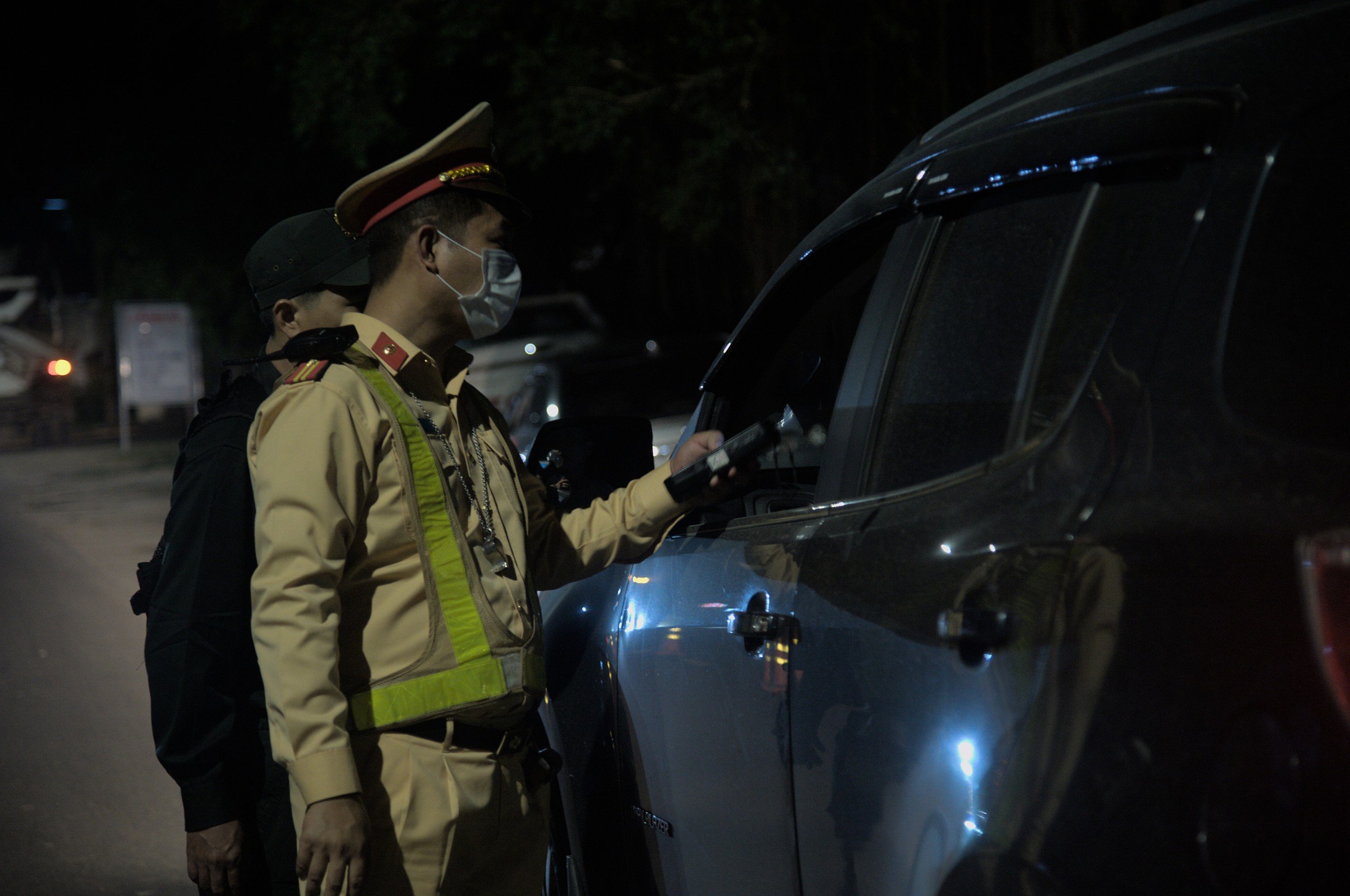 Video CSGT Bình Định xử lý nồng độ cồn ở QL19C: Nhiều lái xe vi phạm mức 