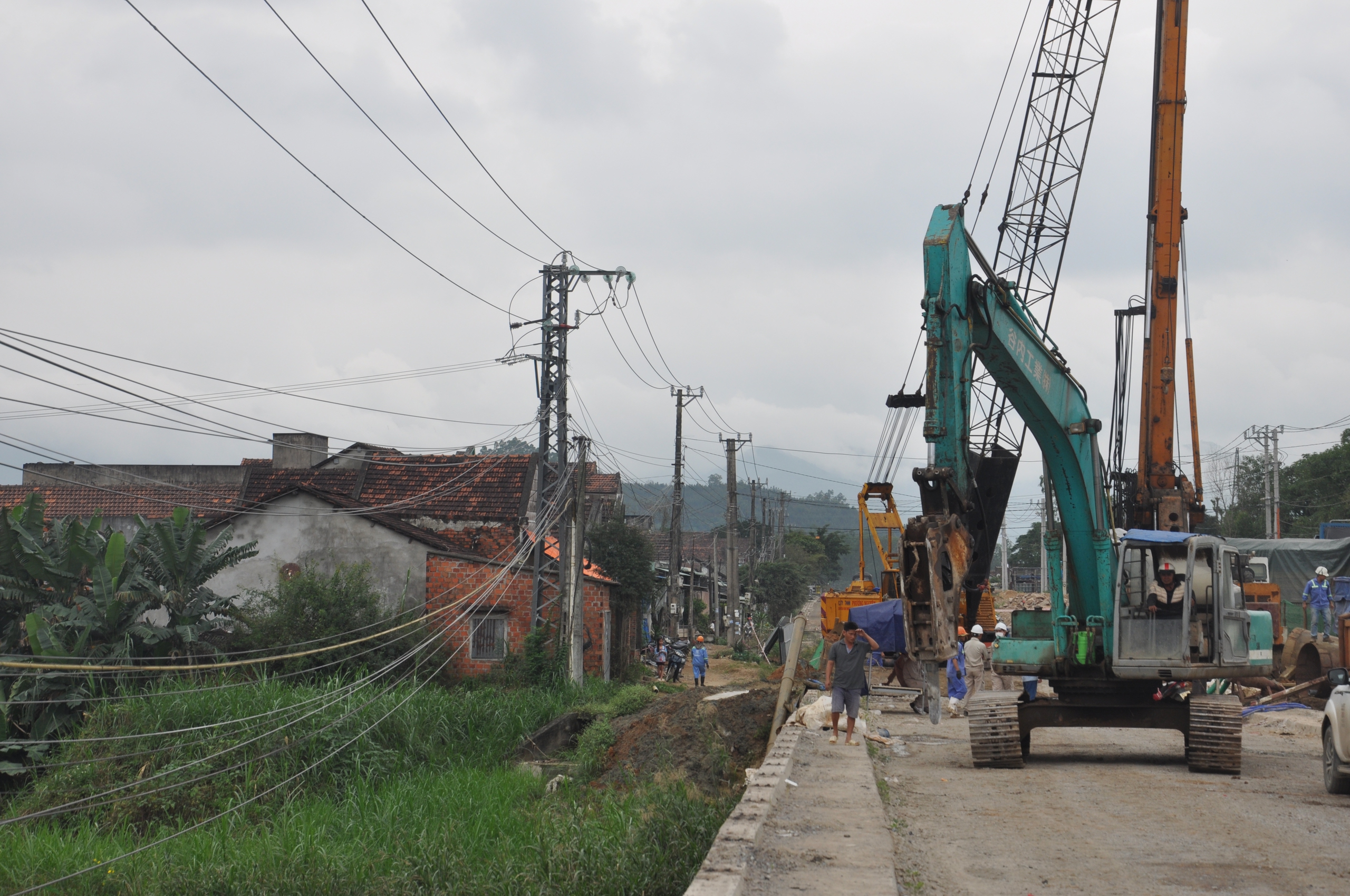 Thứ trưởng Nguyễn Duy Lâm: 