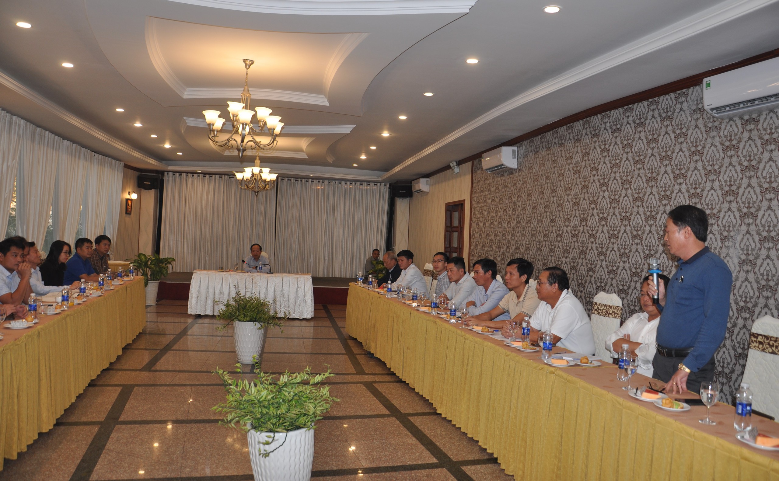 Thứ trưởng Bộ GTVT kiểm tra tiến độ thi công QL19 qua Gia Lai- Ảnh 12.