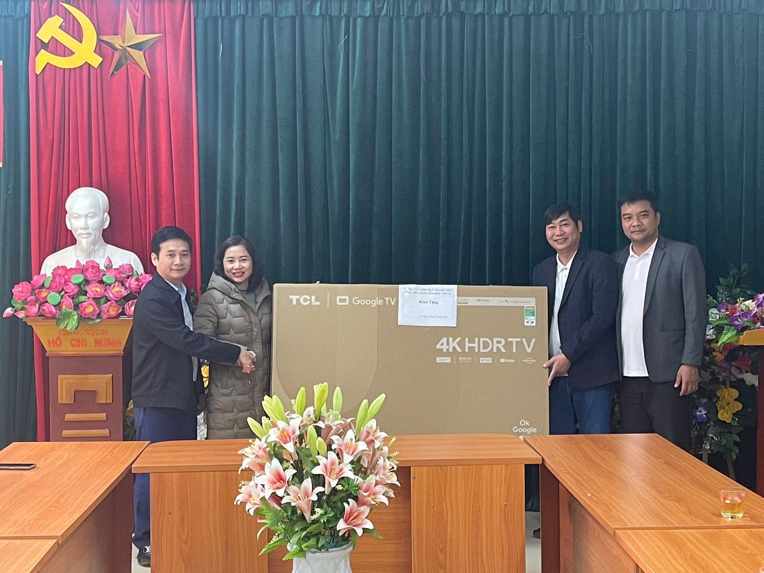 Hoa tiêu VI dẫn an toàn 11.200 lượt tàu ra, vào các cảng từ Thanh Hóa đến Quảng Trị- Ảnh 4.