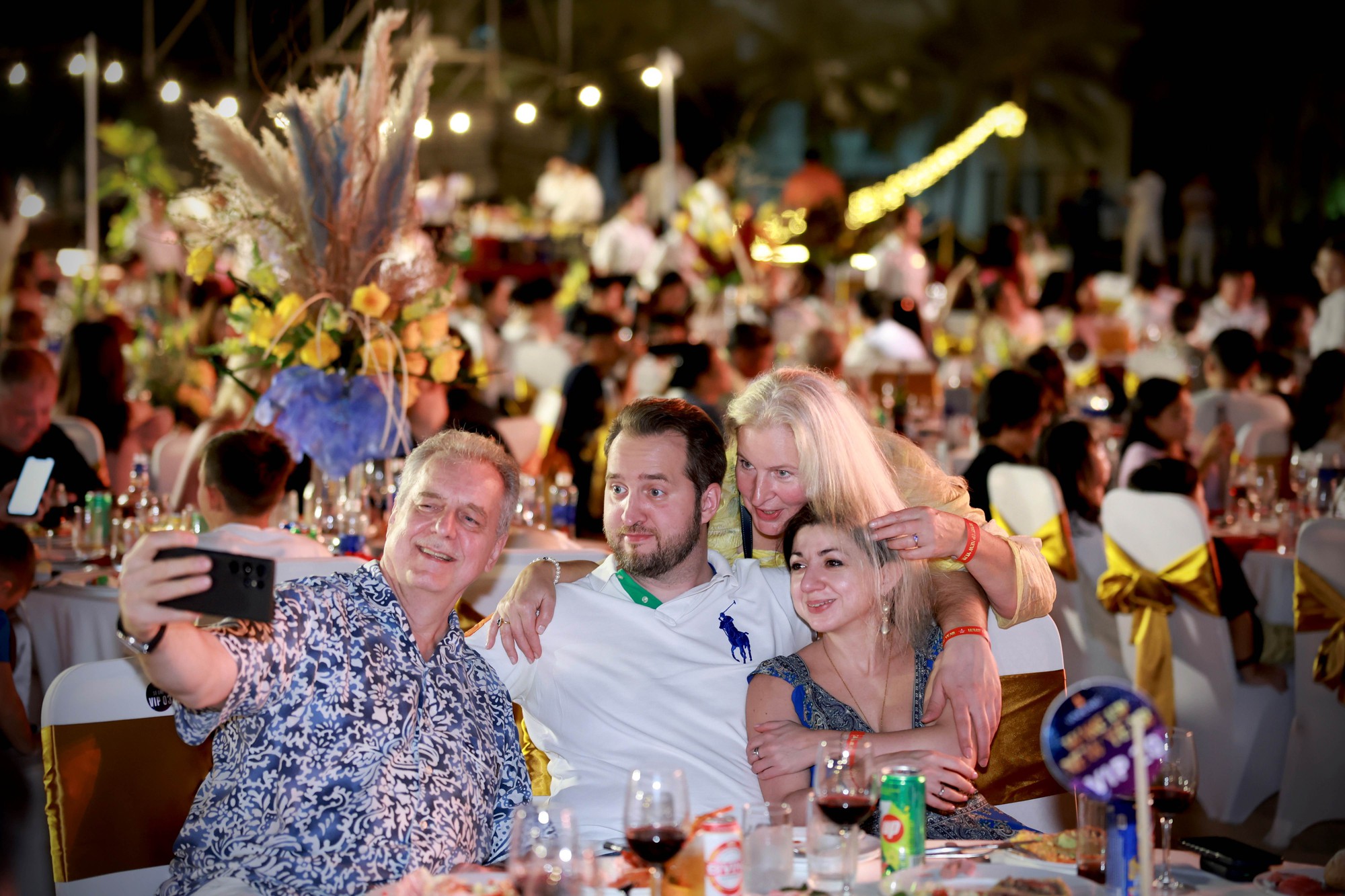 Phú Quốc United Center đón năm mới rực rỡ trọn vẹn- Ảnh 7. Phú Quốc United Center đón năm mới rực rỡ trọn vẹn- Ảnh 7.