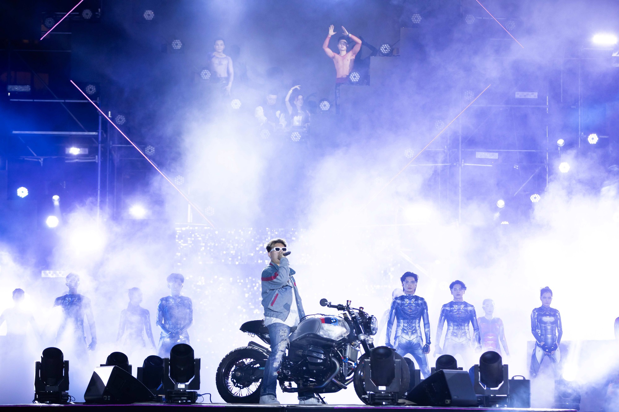 Phú Quốc United Center đón năm mới rực rỡ trọn vẹn- Ảnh 10. Phú Quốc United Center đón năm mới rực rỡ trọn vẹn- Ảnh 10.