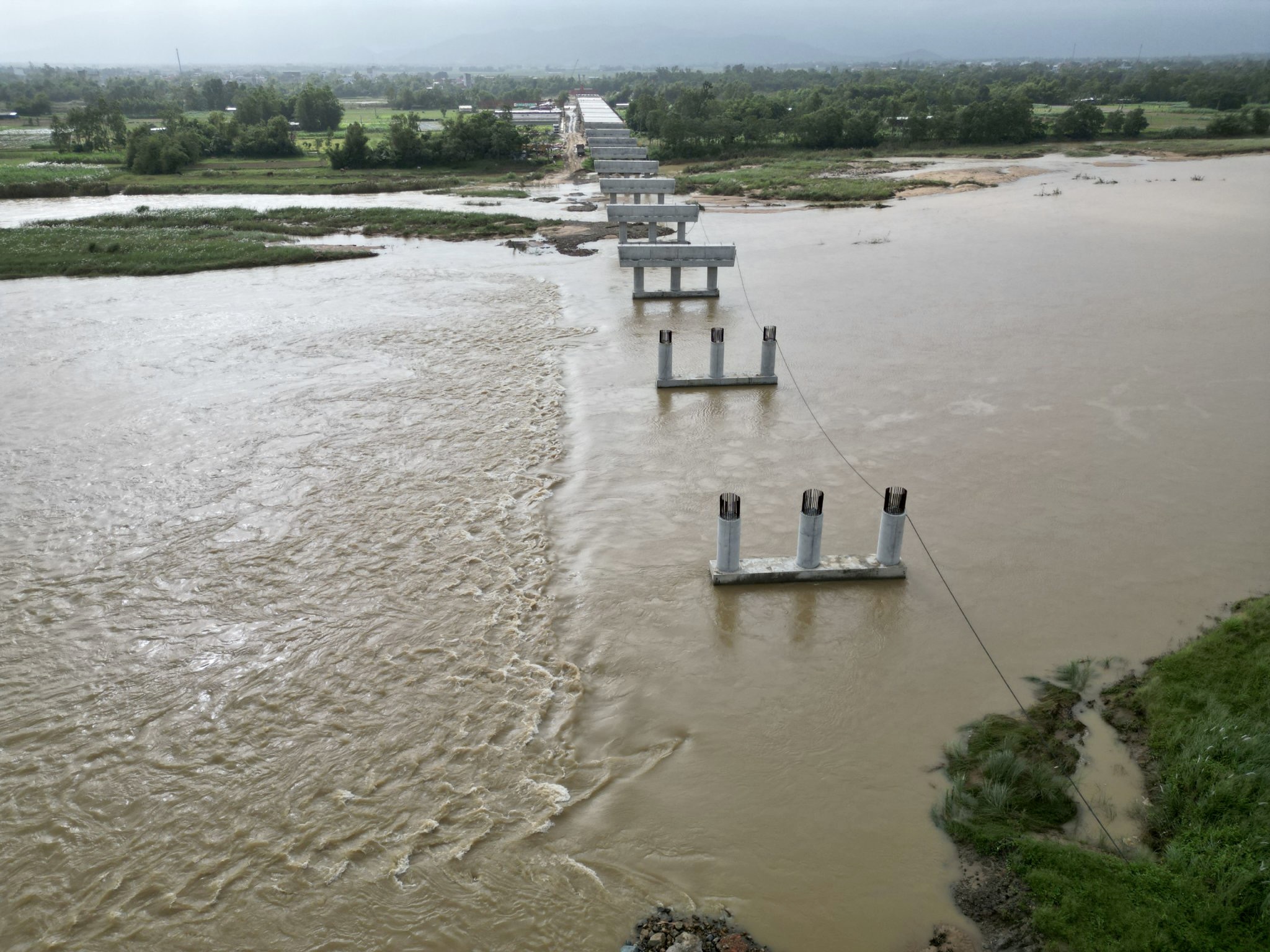 Xuân về trên công trường cao tốc Chí Thạnh - Vân Phong, Vân Phong - Nha Trang- Ảnh 2. Xuân về trên công trường cao tốc Chí Thạnh - Vân Phong, Vân Phong - Nha Trang- Ảnh 2.