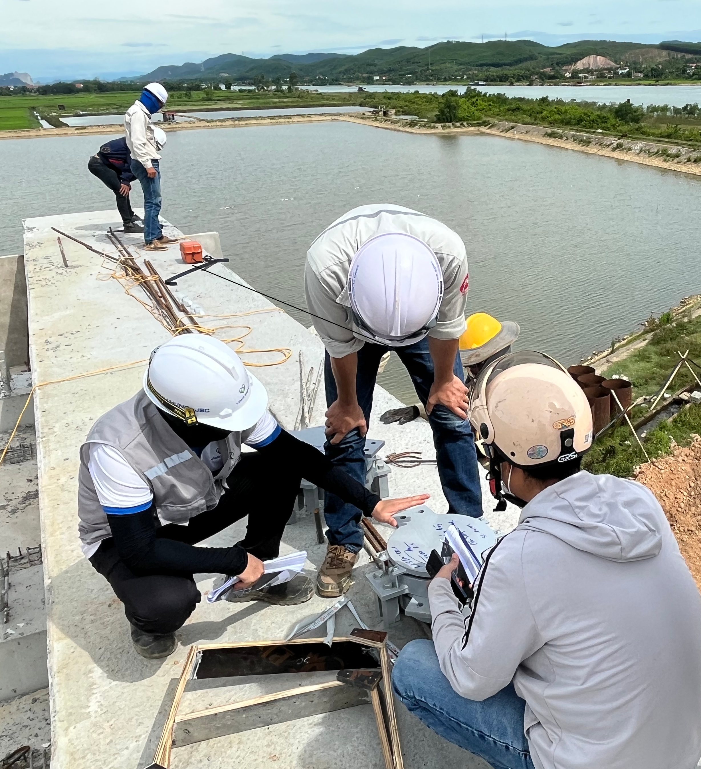 Sản phẩm nội địa tạo “cú hích” cho cao tốc Bắc - Nam- Ảnh 2.