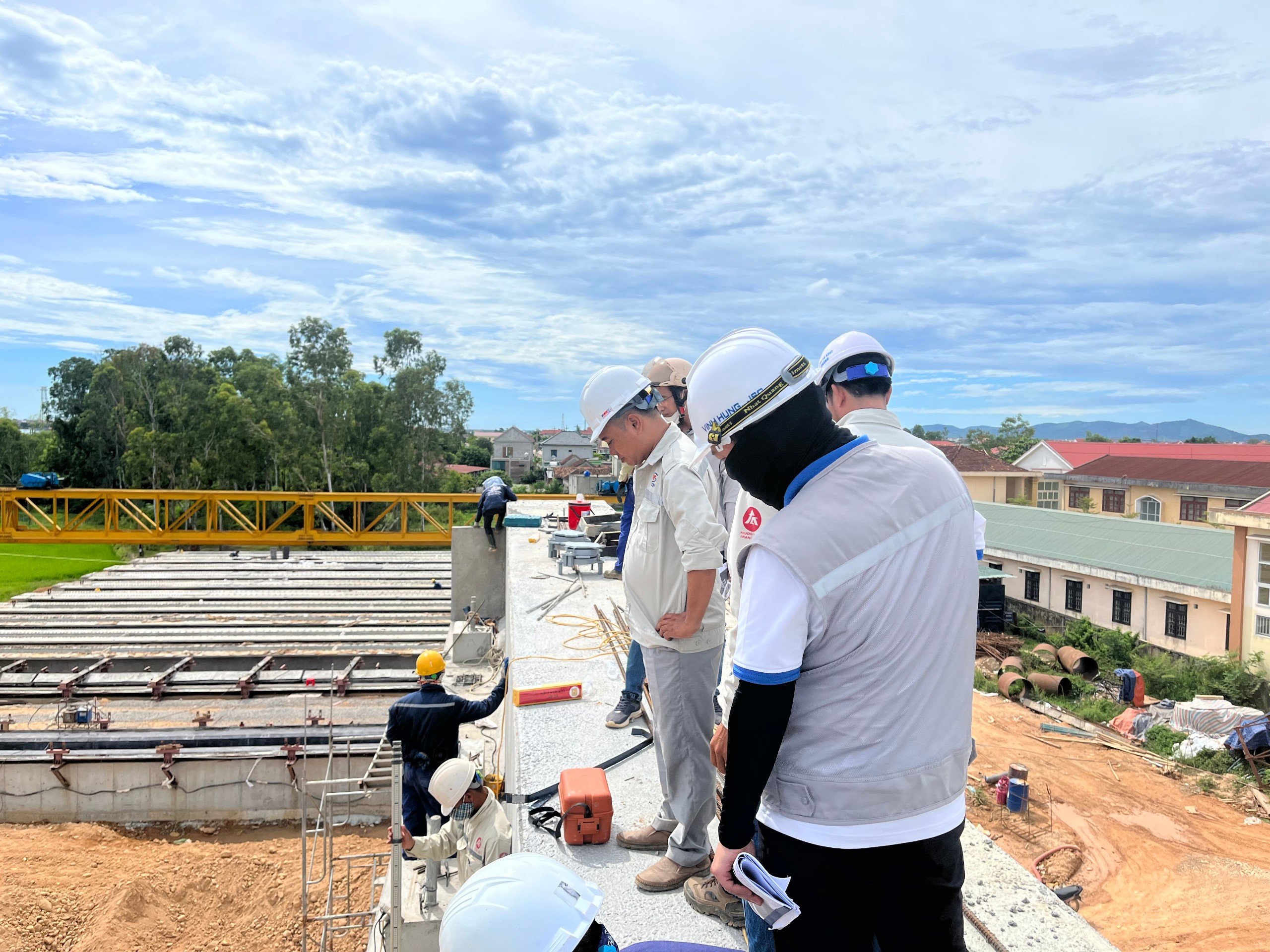 Sản phẩm nội địa tạo cú hích cho cao tốc Bắc - Nam- Ảnh 8.