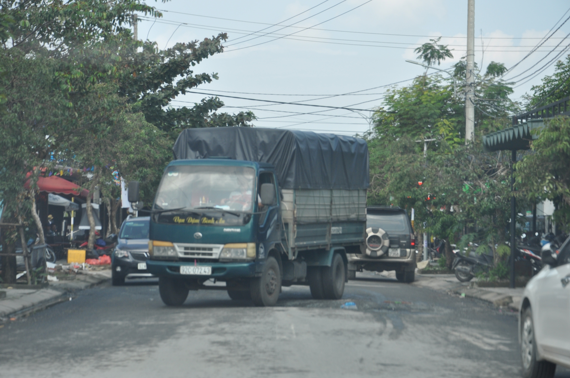 Bất chấp đường cấm, ôtô nối đuôi né trạm thu phí, bức tử đường dân sinh ở Quảng Nam- Ảnh 20.